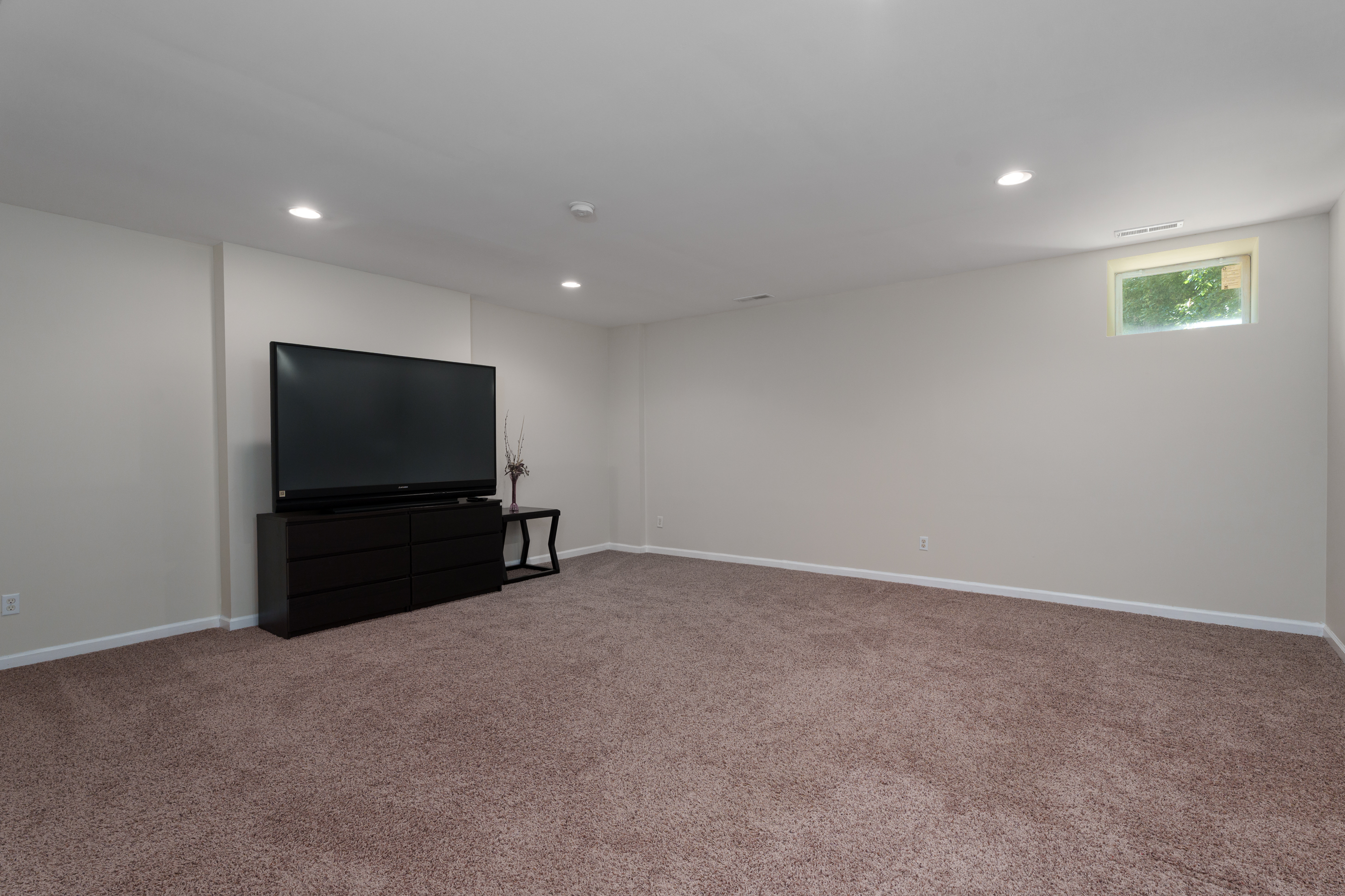  Privacy, Space and Prestige in West Windsor - 物件實景