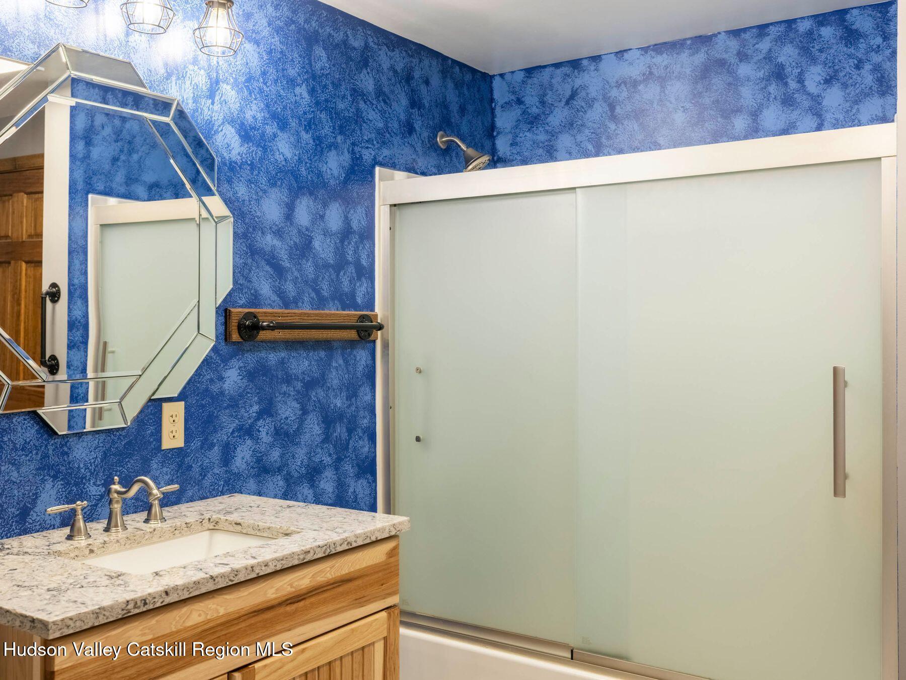 Stone Ridge, New York, 12484, United States, 4 Bedrooms Bedrooms, ,2 BathroomsBathrooms,Residential,For Sale,1804988
