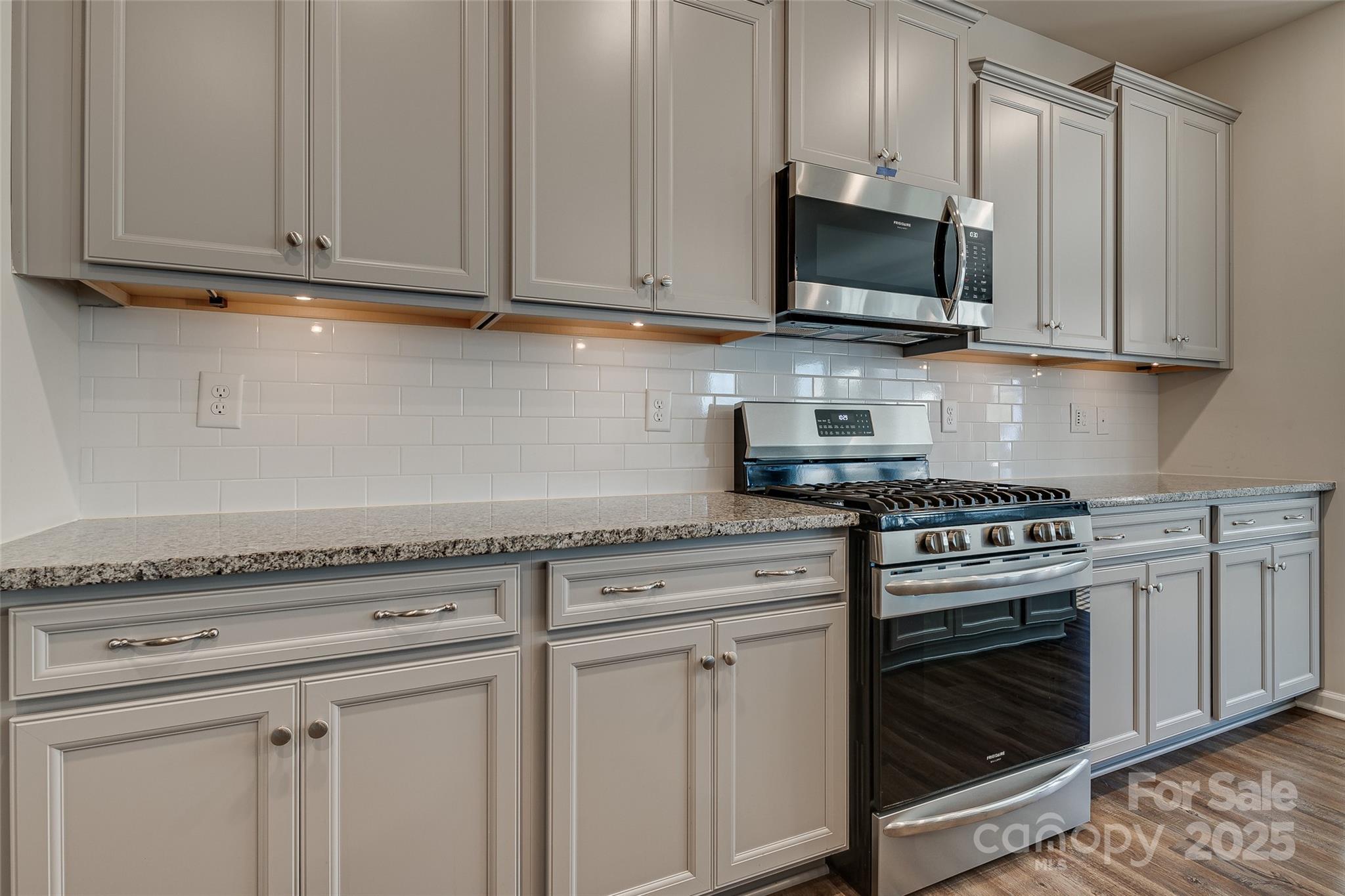 Charlotte, North Carolina, 28273, United States, 4 Bedrooms Bedrooms, ,3 BathroomsBathrooms,Residential,For Sale,1988941