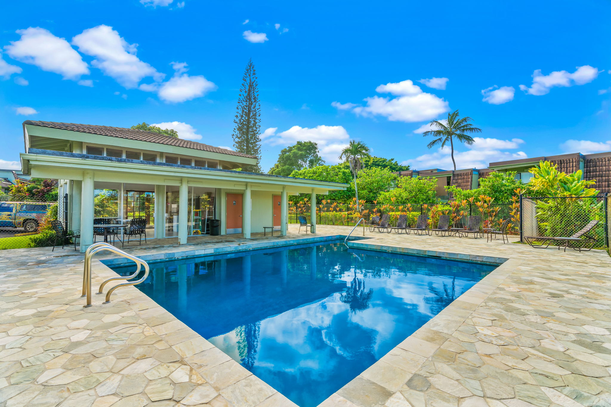 Princeville, Hawaii, 96722, United States, 3 Bedrooms Bedrooms, ,2 BathroomsBathrooms,Residential,For Sale,1819579