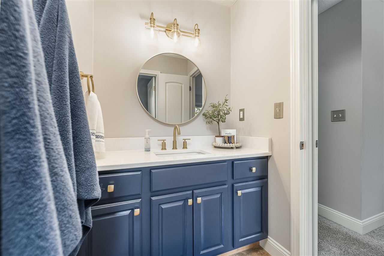 Richmond, Indiana, 47374, United States, 4 Bedrooms Bedrooms, ,4 BathroomsBathrooms,Residential,For Sale,1956256