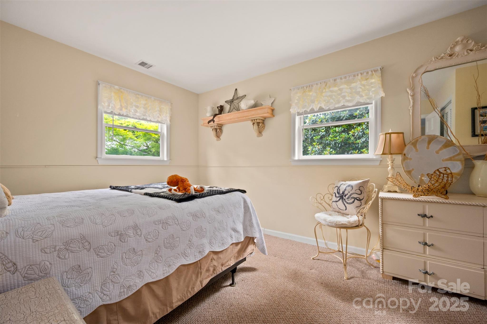 Columbus, North Carolina, 28722, United States, 4 Bedrooms Bedrooms, ,5 BathroomsBathrooms,Residential,For Sale,1828347