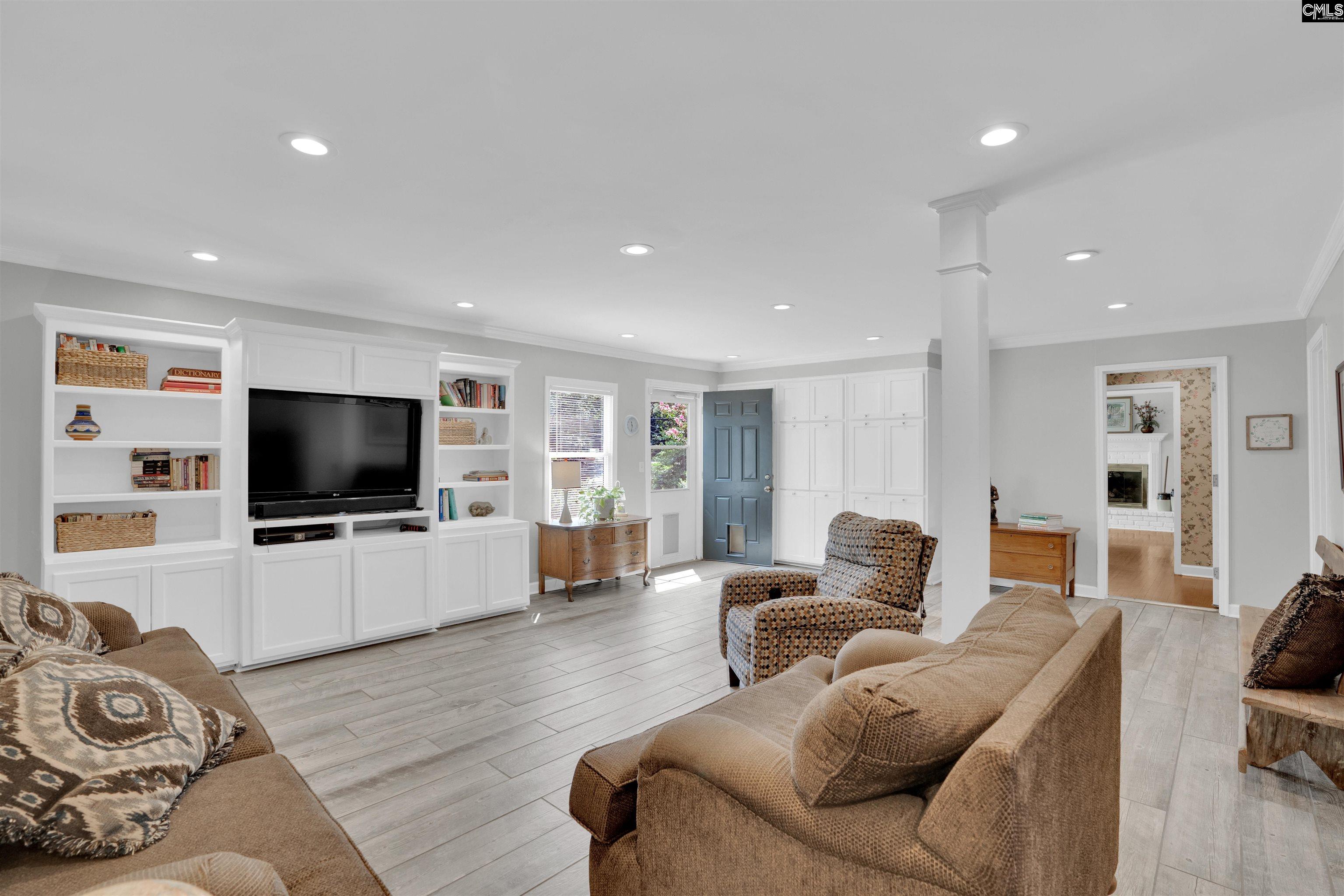 Columbia, South Carolina, 29206, United States, 4 Bedrooms Bedrooms, ,3 BathroomsBathrooms,Residential,For Sale,1933283