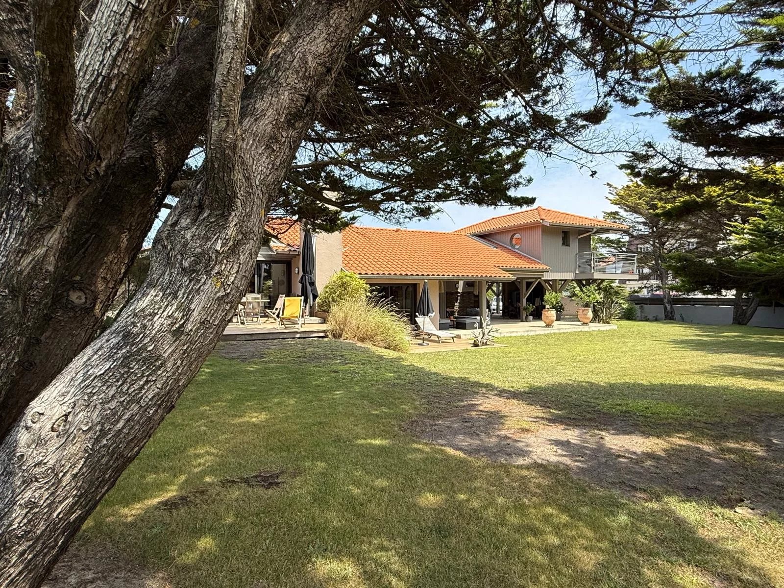 Hossegor, New Aquitaine, 40150, FR, 5 Bedrooms Bedrooms, ,5 BathroomsBathrooms,Residential,For Sale,1997236