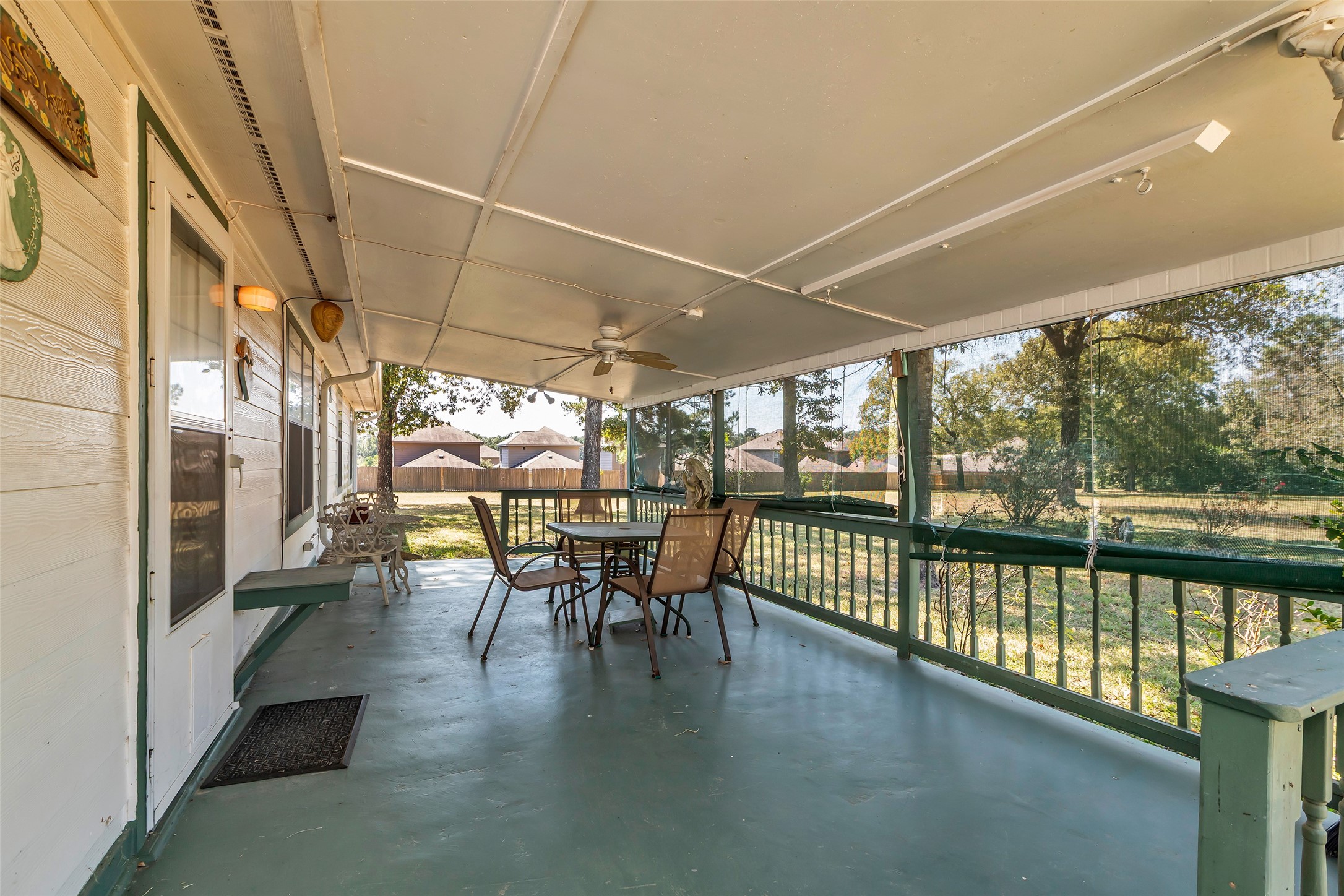 Willis, Texas, 77378, United States, 3 Bedrooms Bedrooms, ,2 BathroomsBathrooms,Residential,For Sale,2001772