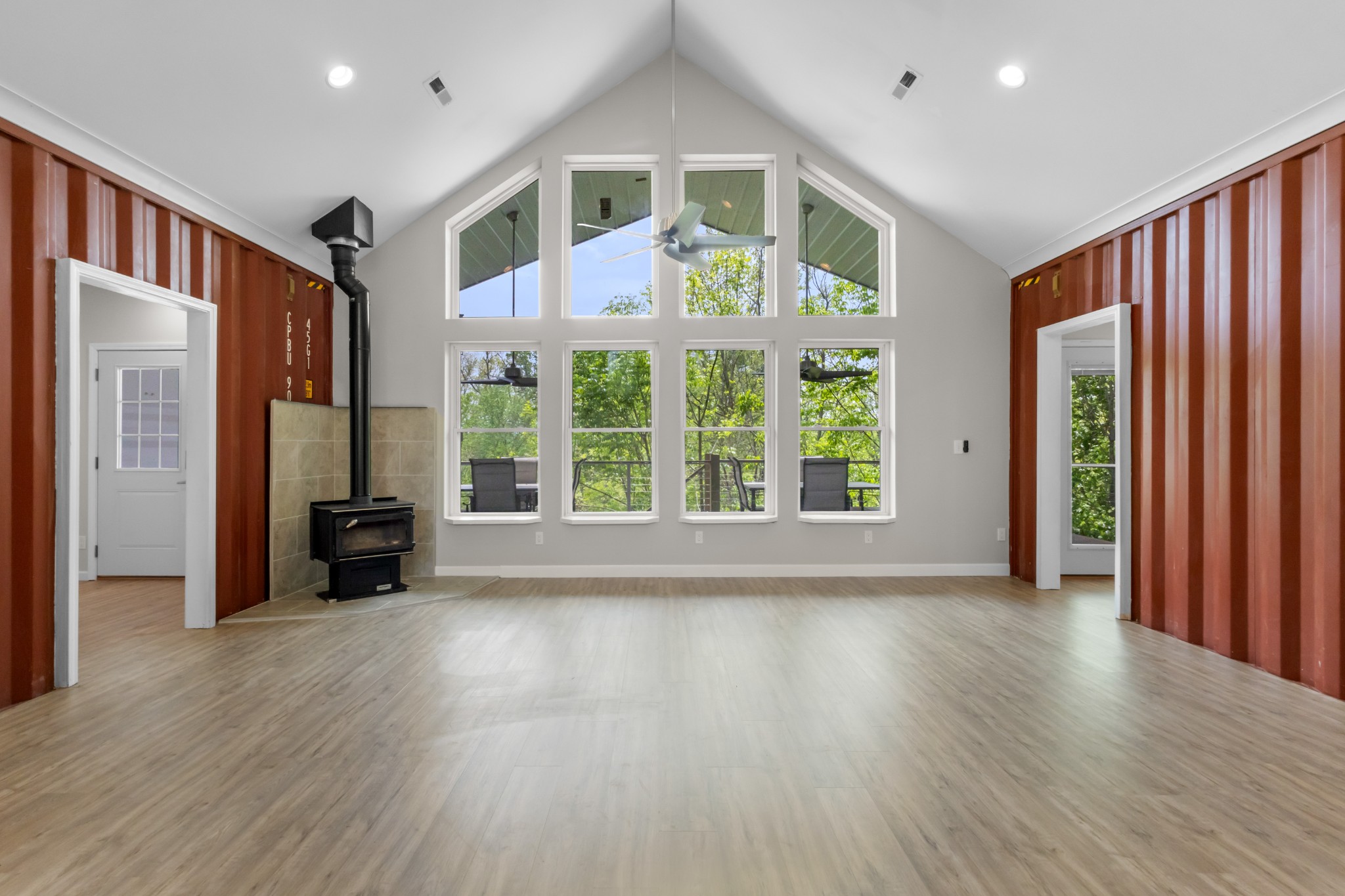 Indian Mound, Tennessee, 37079, United States, 6 Bedrooms Bedrooms, ,6 BathroomsBathrooms,Residential,For Sale,1842968