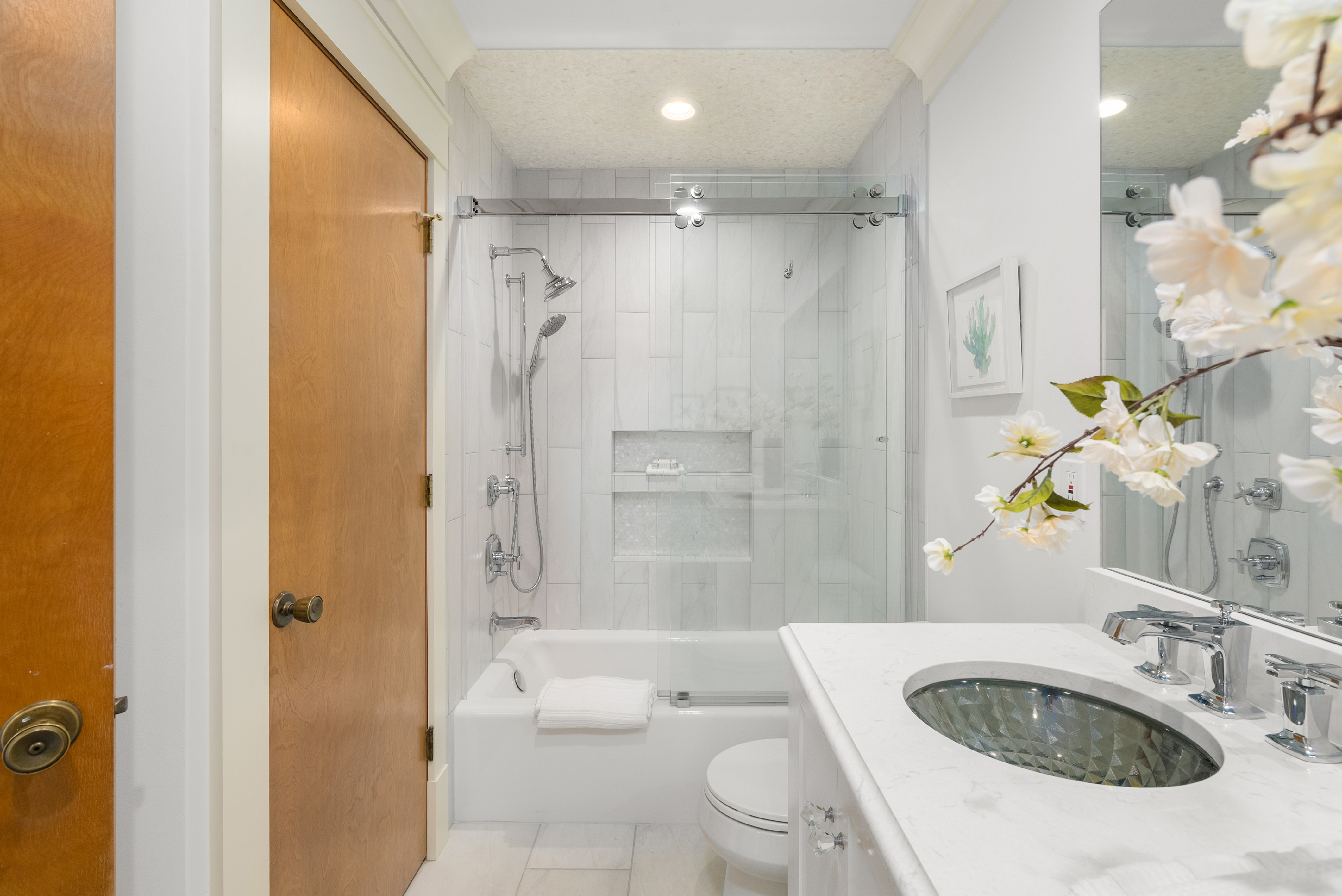  10109 NE Knight Rd, Bainbridge Island, WA 98110 - 物件實景