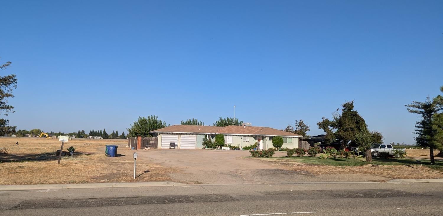 Sanger, California, 93657, United States, ,Residential,For Sale,1977653