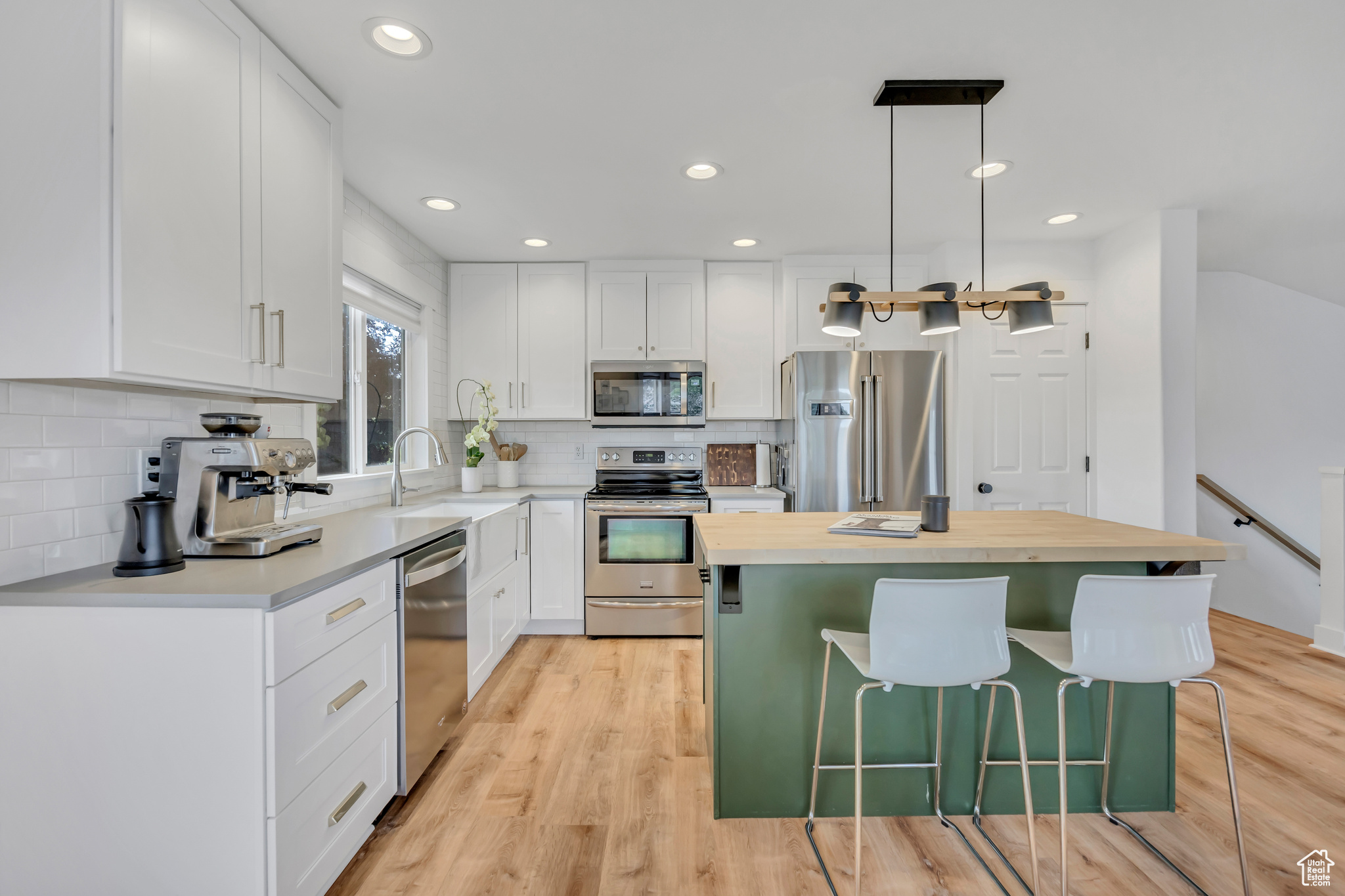 Heber City, Utah, 84032, United States, 4 Bedrooms Bedrooms, ,3 BathroomsBathrooms,Residential,For Sale,1903618