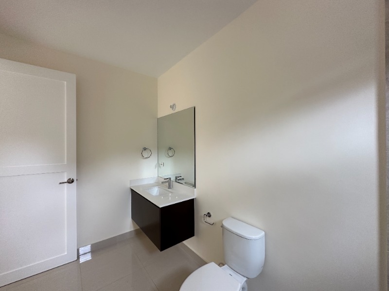 Kingston 6, JM, 2 Bedrooms Bedrooms, ,3 BathroomsBathrooms,Residential,For Sale,1838933