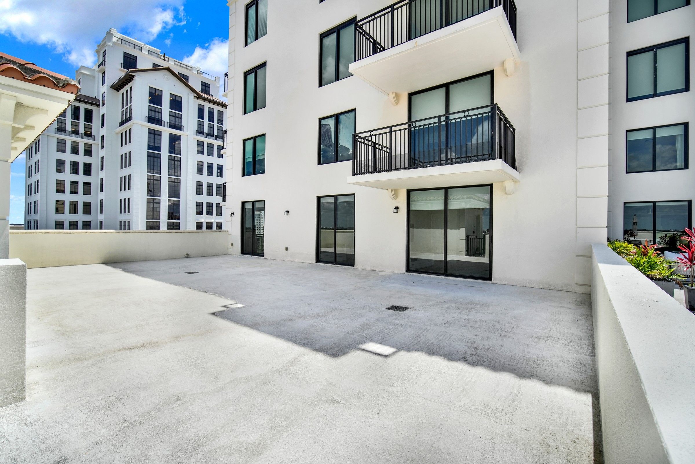  1300 Ponce De Leon Blvd, Coral Gables, FL, 33134 - 物件實景