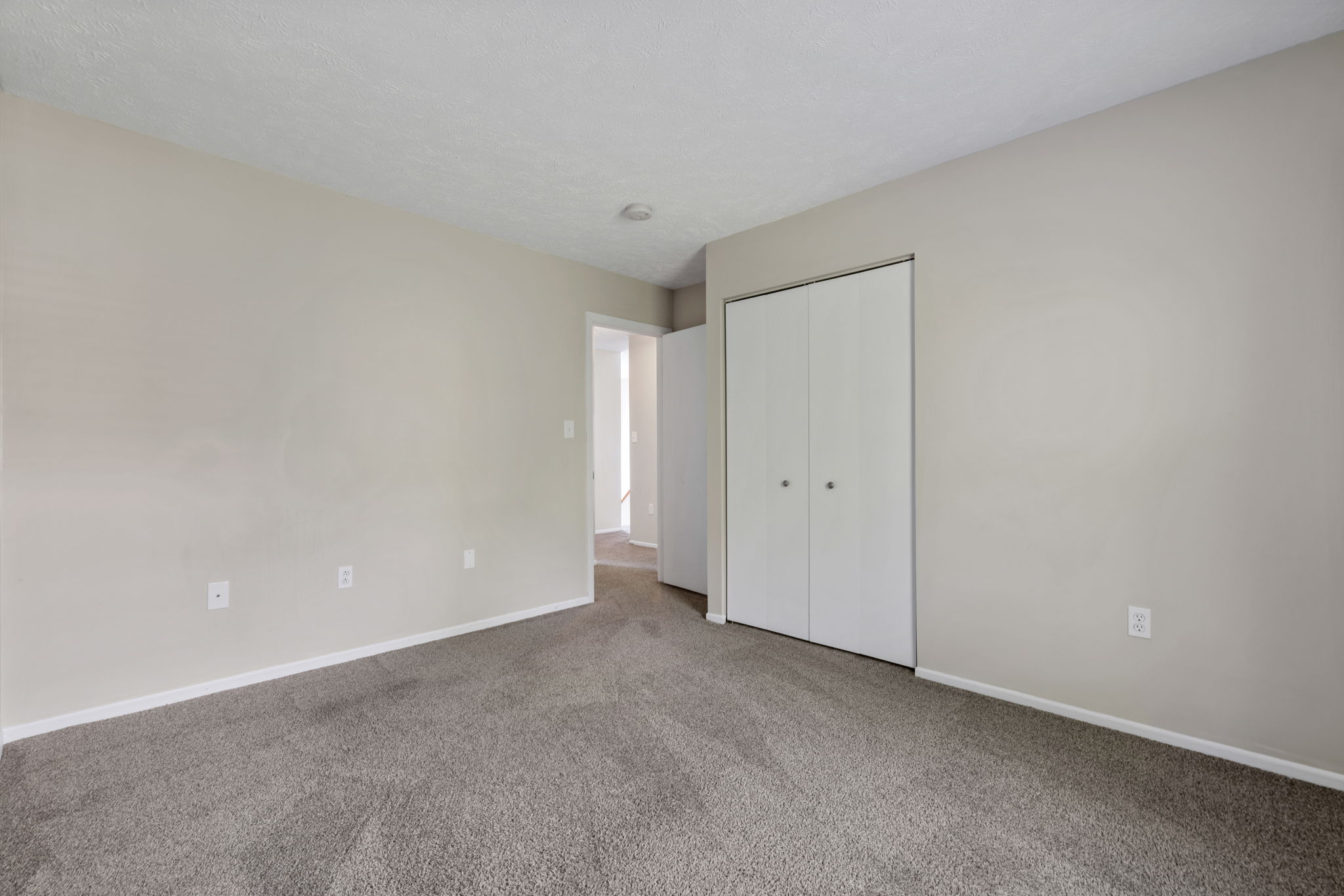  2104 Timberglen Drive, Imperial, PA 15126 - 物件實景