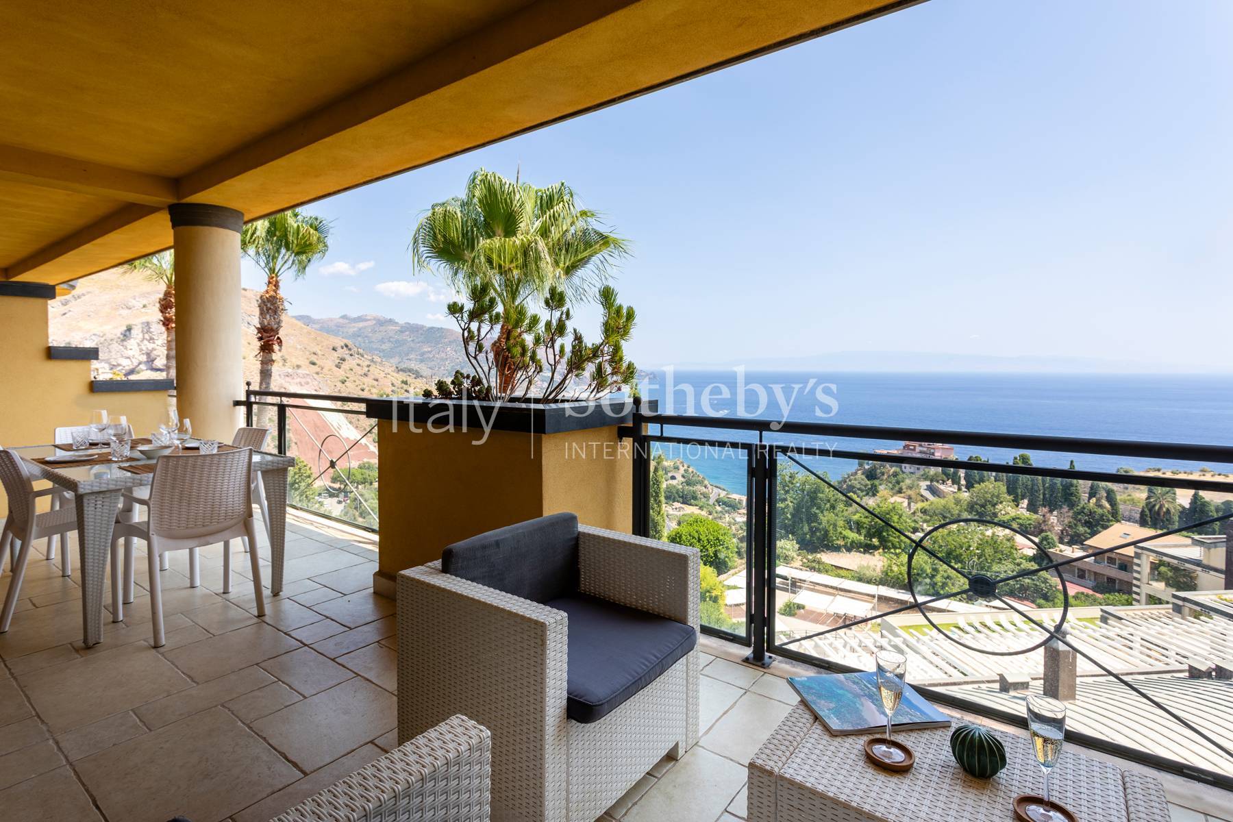 Sea-view apartment in an exclusive residence - 物件實景