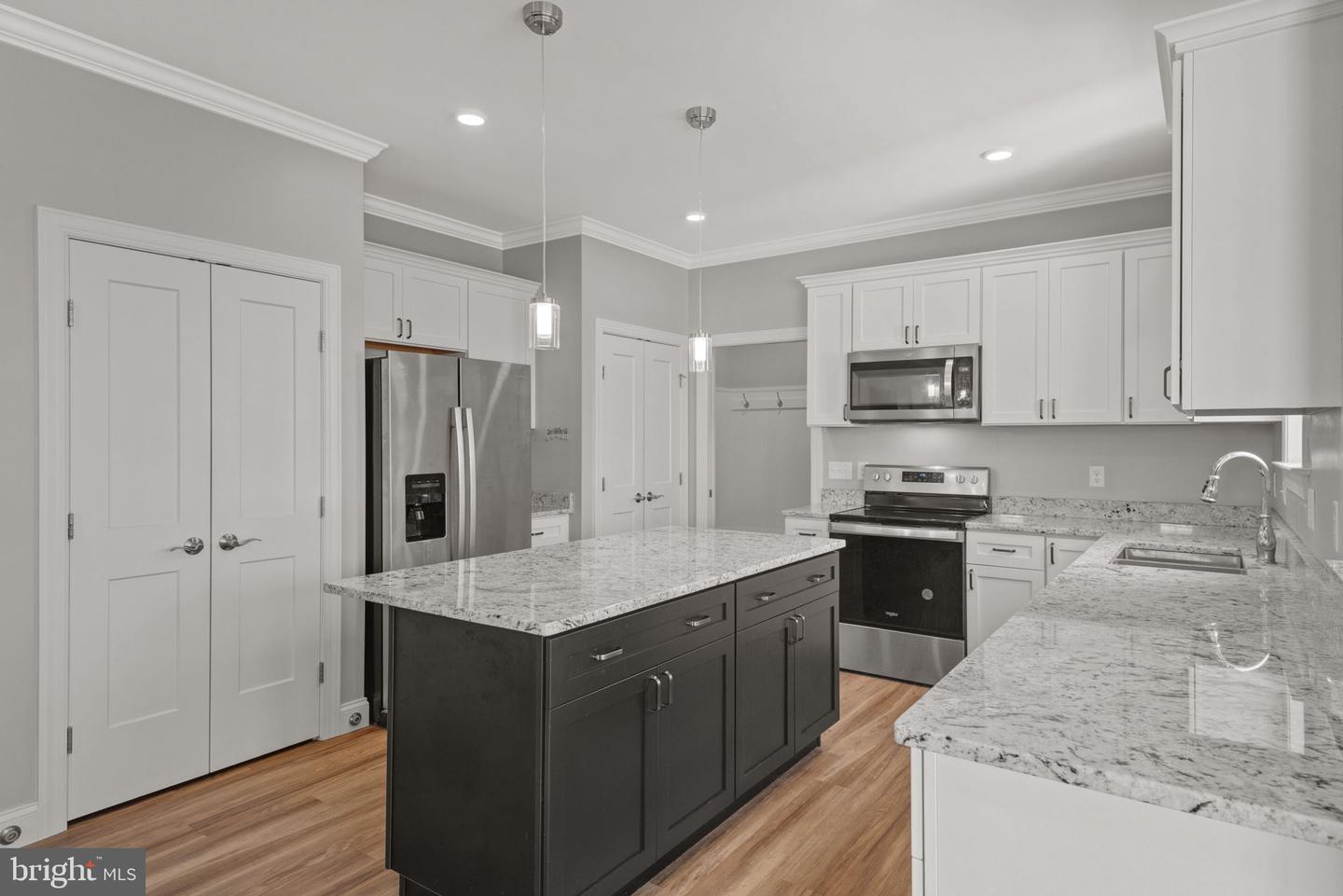 Lititz, Pennsylvania, 17543, United States, 4 Bedrooms Bedrooms, ,3 BathroomsBathrooms,Residential,For Sale,1905987