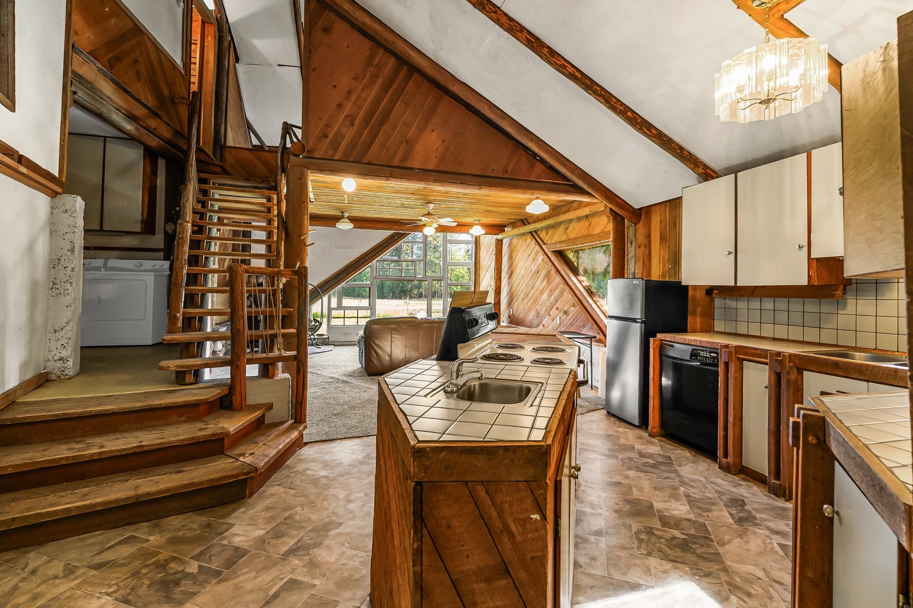  2 Homes- One  great price - 物件實景