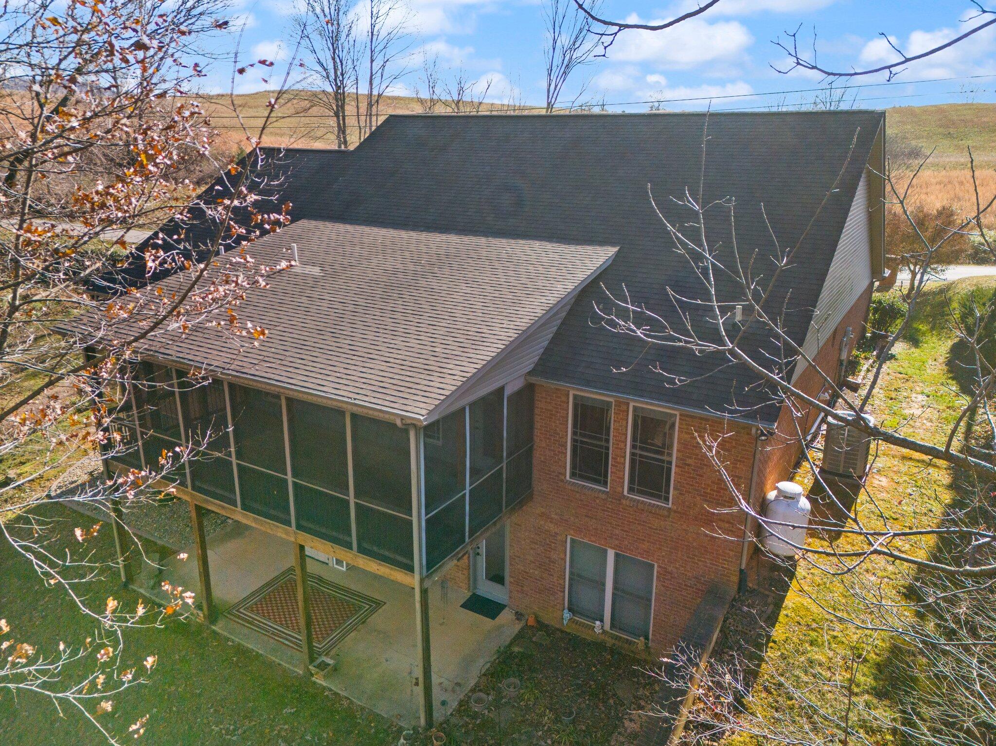 Monticello, Kentucky, 42633, United States, 4 Bedrooms Bedrooms, ,3 BathroomsBathrooms,Residential,For Sale,1691685