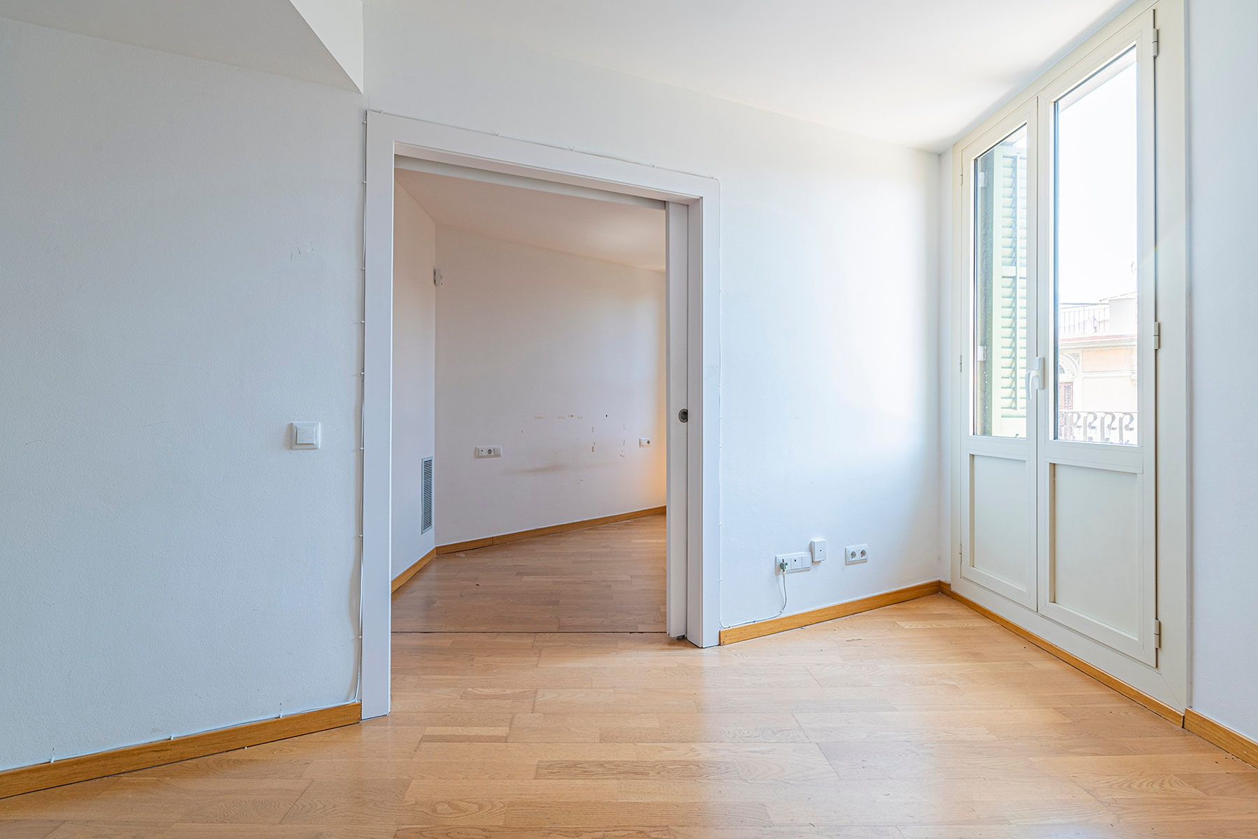  Bright apartment on high floor with private terrace in Eixample - 物件實景