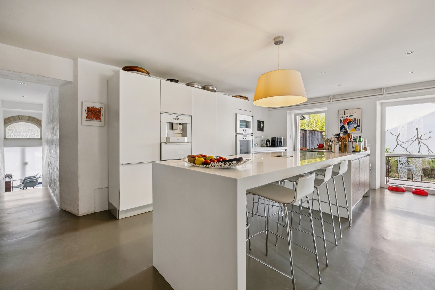  Charming home with a pool and investment potential - 物件實景