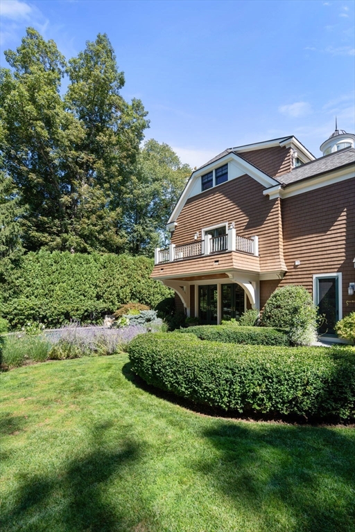 Brookline, Massachusetts, 02445, United States, 6 Bedrooms Bedrooms, ,8 BathroomsBathrooms,Residential,For Sale,1951520