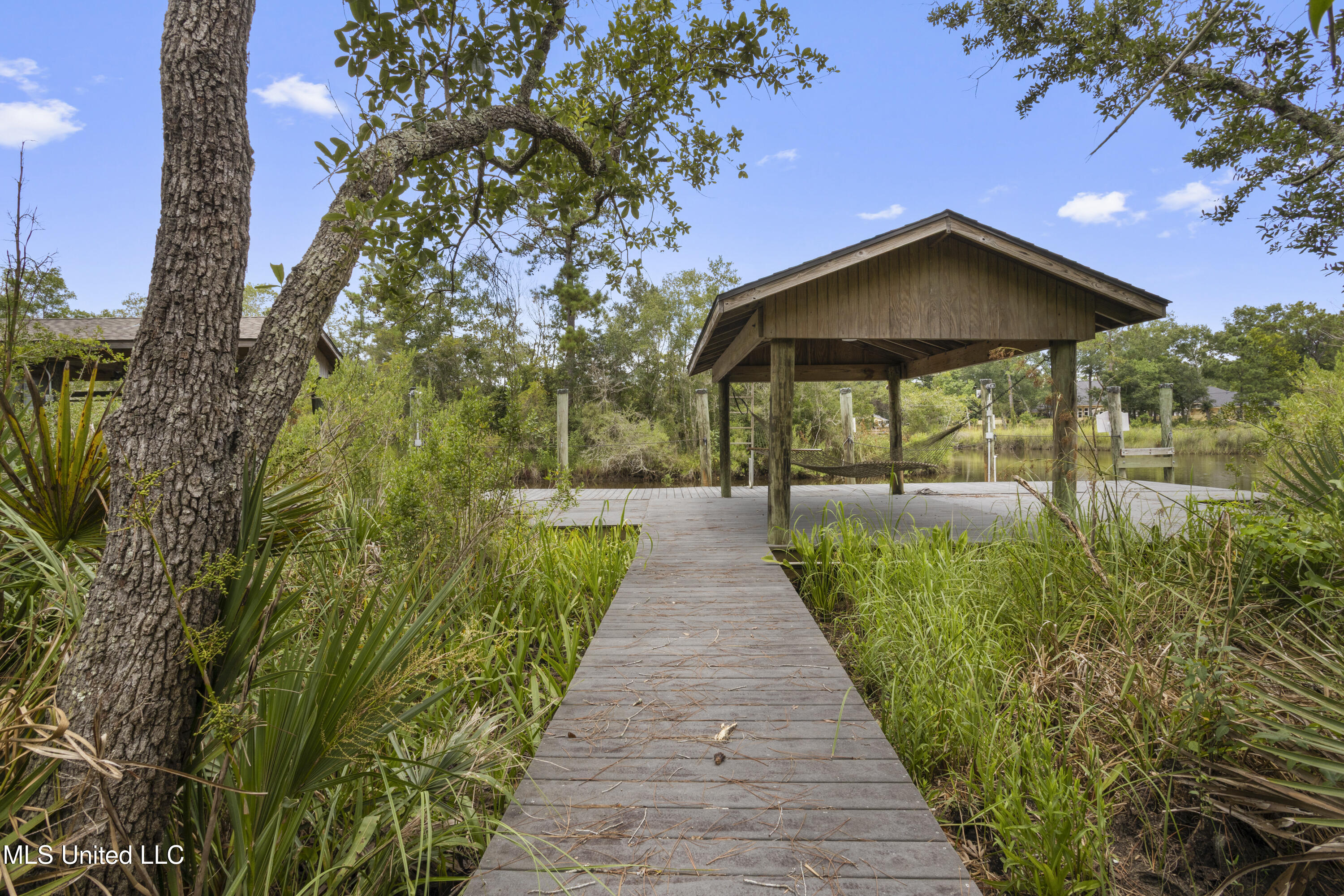 Pass Christian, Mississippi, 39571, United States, 4 Bedrooms Bedrooms, ,3 BathroomsBathrooms,Residential,For Sale,1903520