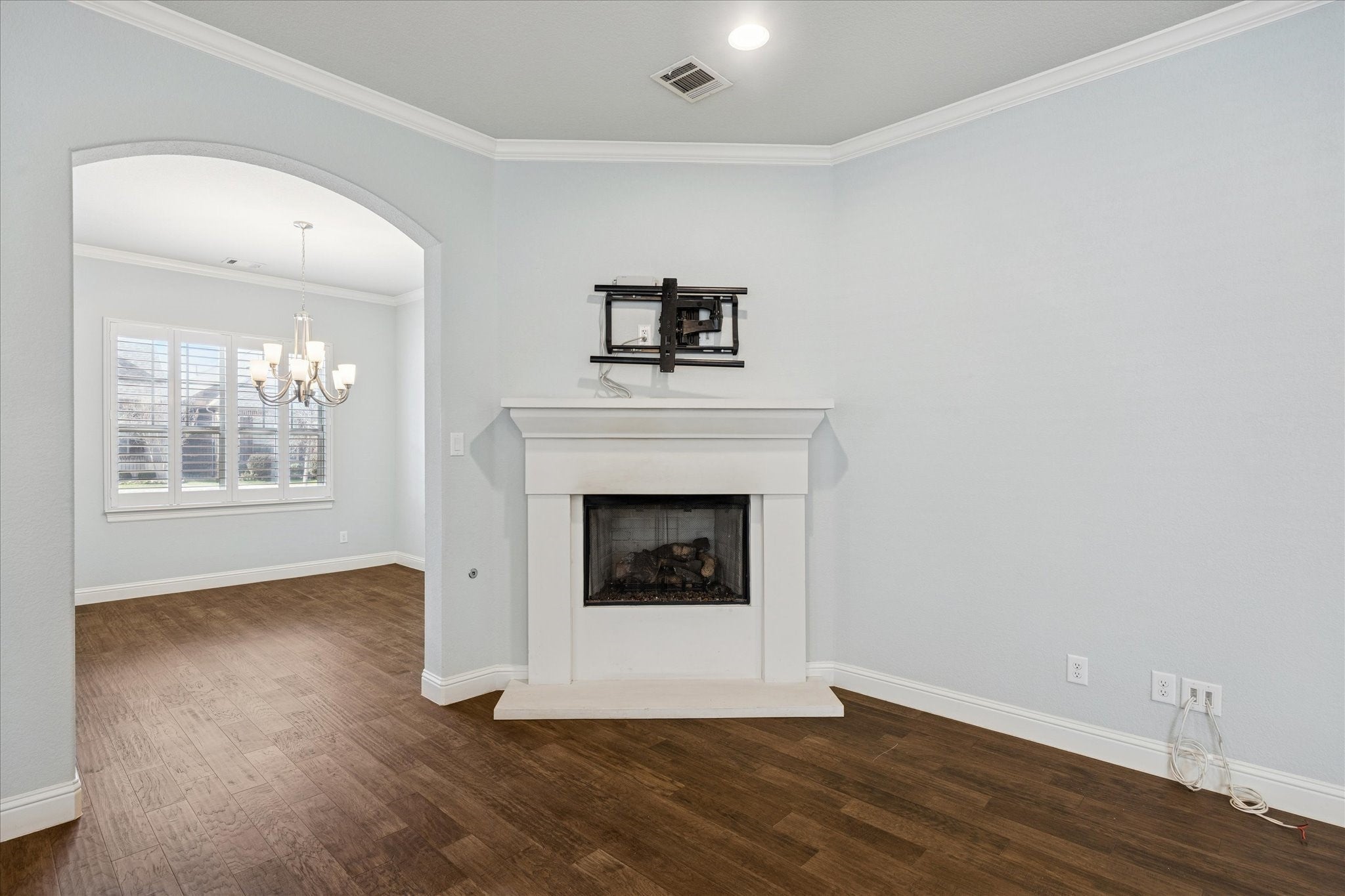 North Richland Hills, Texas, 76182, United States, 4 Bedrooms Bedrooms, ,3 BathroomsBathrooms,Residential,For Sale,2047966