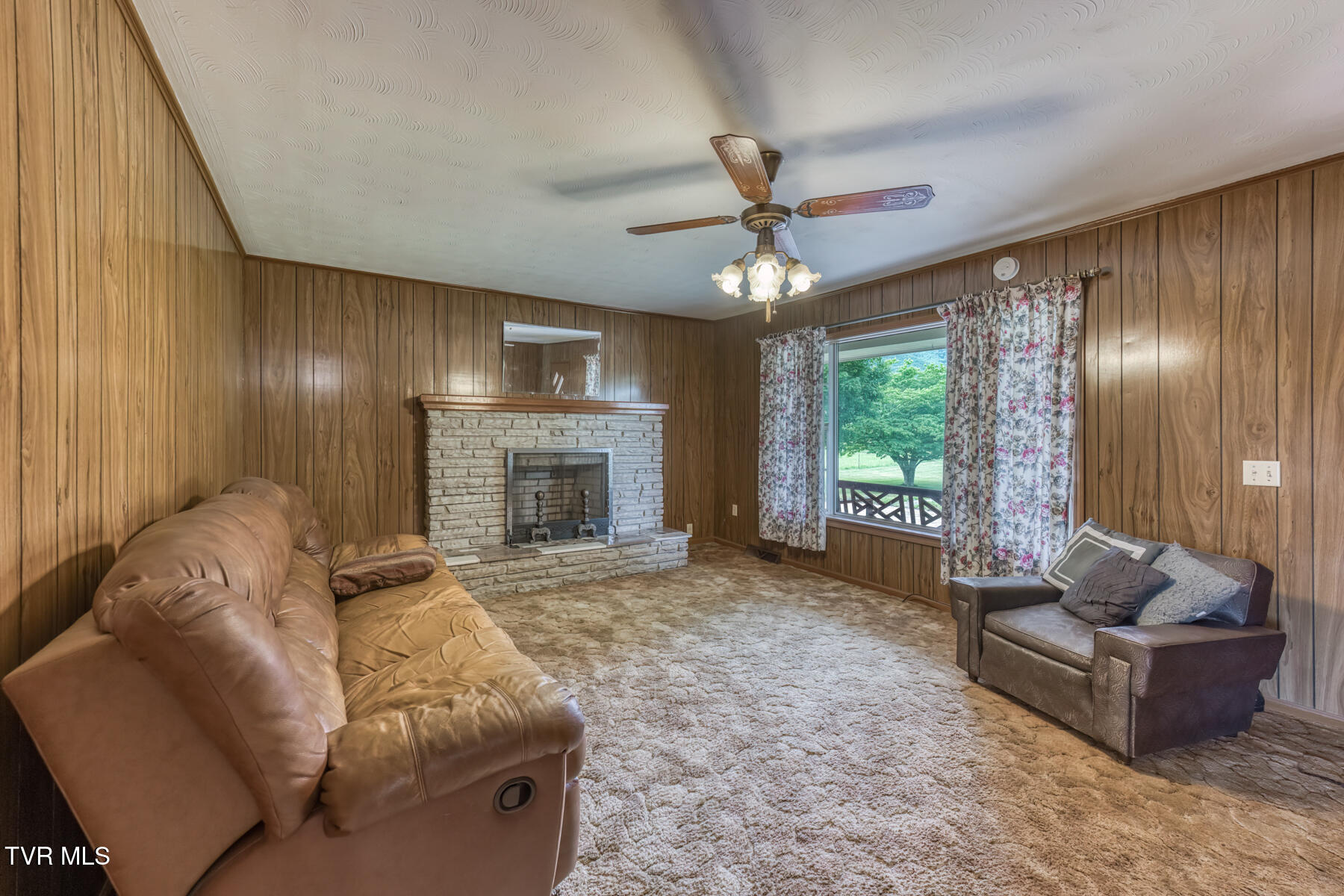Chuckey, Tennessee, 37641, United States, 3 Bedrooms Bedrooms, ,1 BathroomBathrooms,Residential,For Sale,2048745