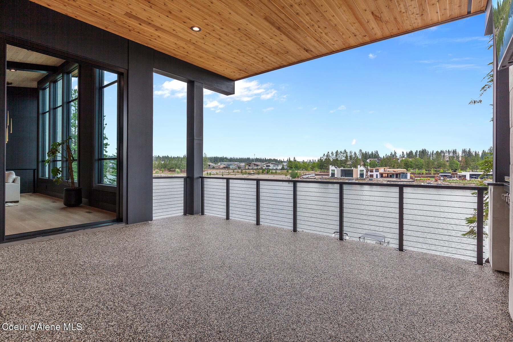 Coeur d'Alene, Idaho, 83814, United States, 5 Bedrooms Bedrooms, ,6 BathroomsBathrooms,Residential,For Sale,1920855