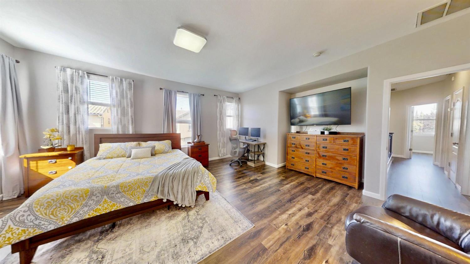Sacramento, California, 95835, United States, 4 Bedrooms Bedrooms, ,3 BathroomsBathrooms,Residential,For Sale,1887993