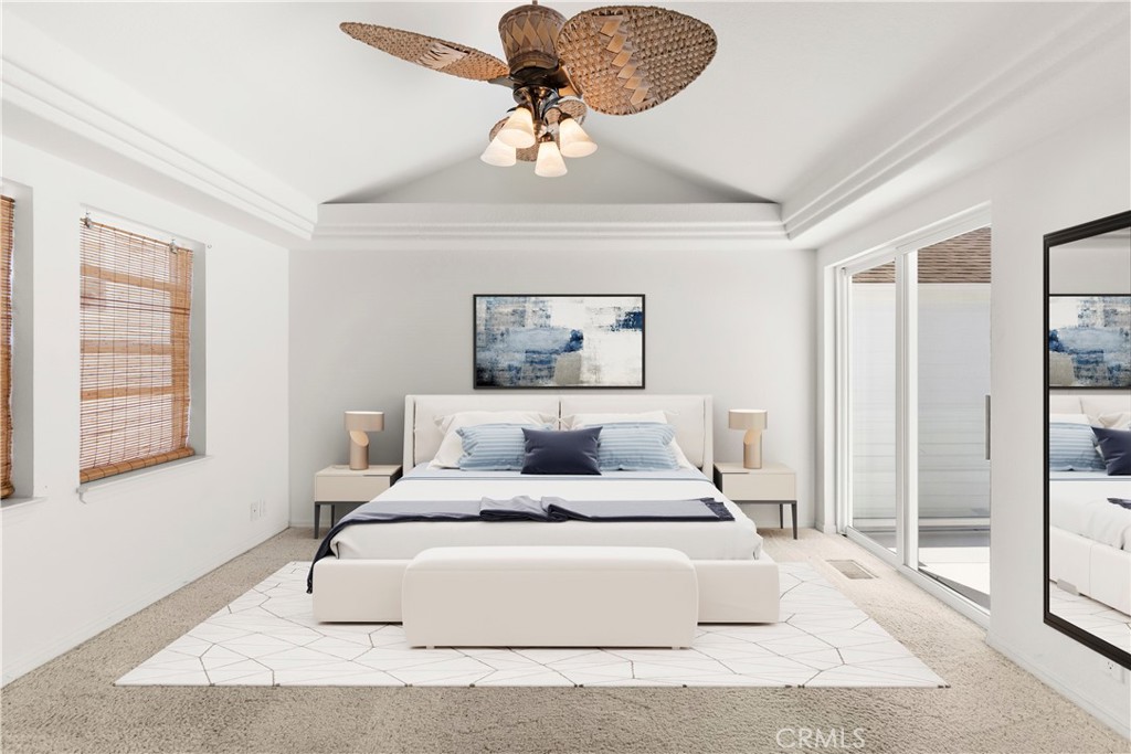 Newport Beach, California, 92663, United States, 2 Bedrooms Bedrooms, ,2 BathroomsBathrooms,Residential,For Sale,1917614