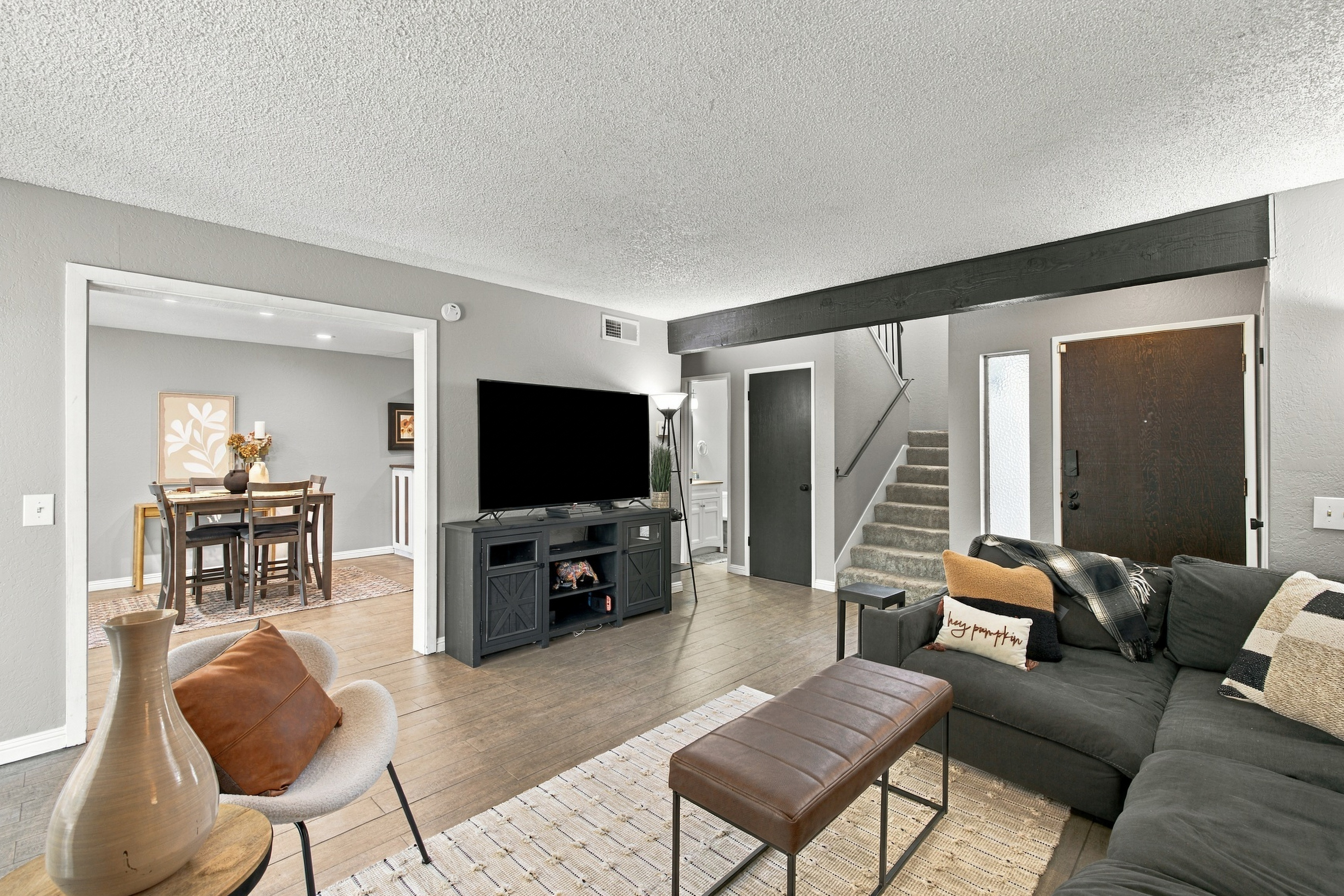  6750 Bertran Court, Citrus Heights, CA 95621 - 物件實景