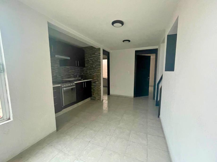 Naucalpan de Juárez, Estado de méxico, 53115, Mexico, 6 Bedrooms Bedrooms, ,5 BathroomsBathrooms,Residential,For Sale,1939413