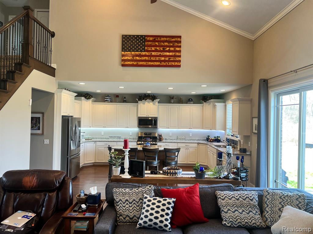 Shelby Township, Michigan, 48316, United States, 3 Bedrooms Bedrooms, ,4 BathroomsBathrooms,Residential,For Sale,2014056