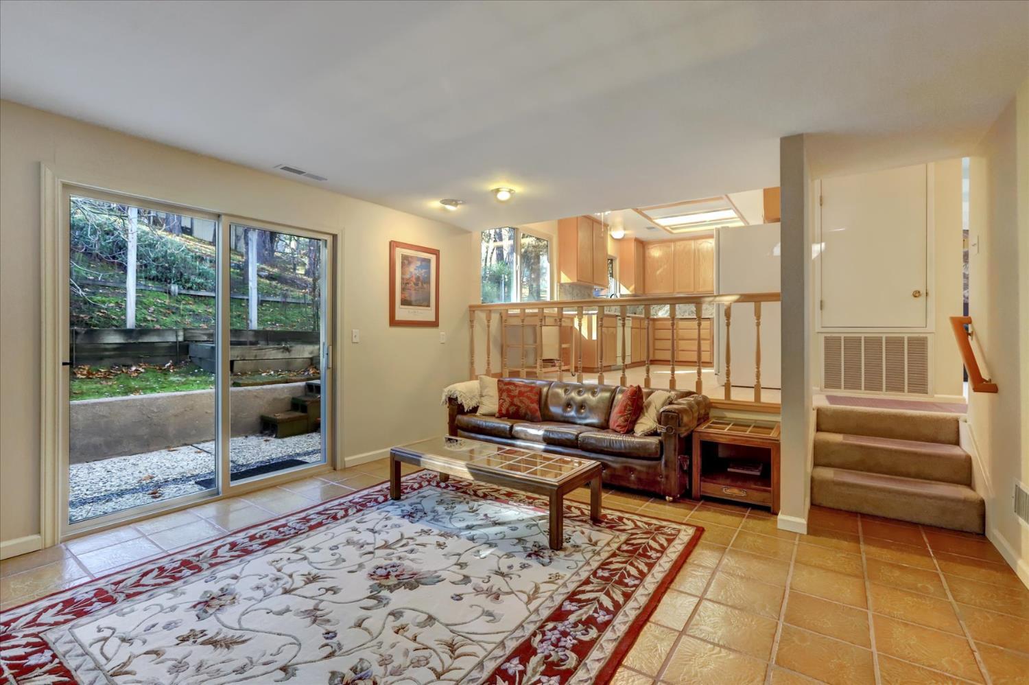 Penn Valley, California, 95946, United States, 3 Bedrooms Bedrooms, ,3 BathroomsBathrooms,Residential,For Sale,2000510