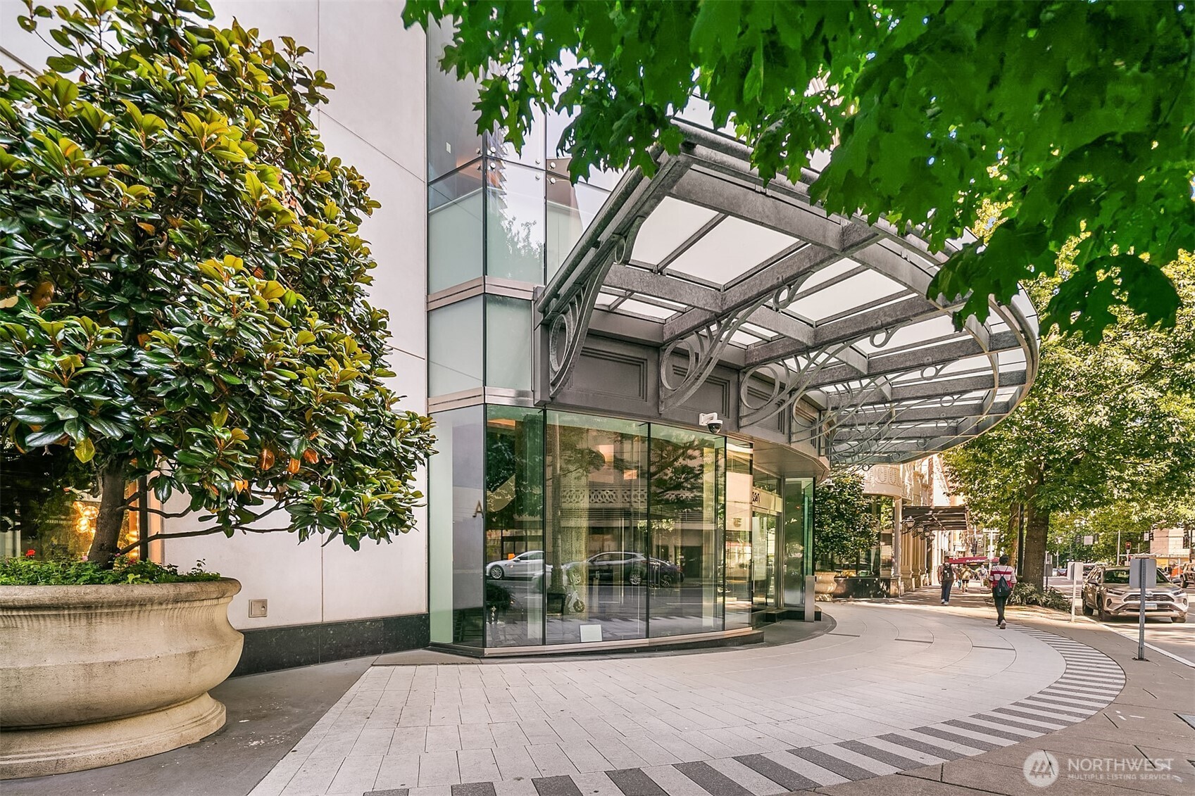Seattle, Washington, 98101, United States, 1 Bedroom Bedrooms, ,2 BathroomsBathrooms,Residential,For Sale,1913500