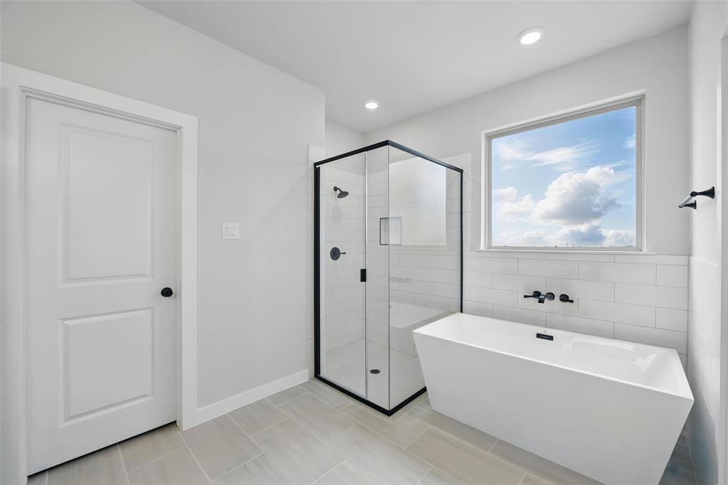 Boyd, Texas, 76023, United States, 5 Bedrooms Bedrooms, ,3 BathroomsBathrooms,Residential,For Sale,1700422