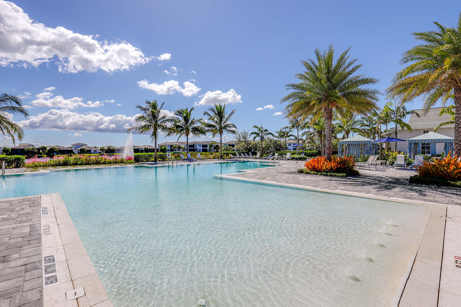  HACIENDA LAKES - AZURE AT HACIENDA LAKES - 物件實景