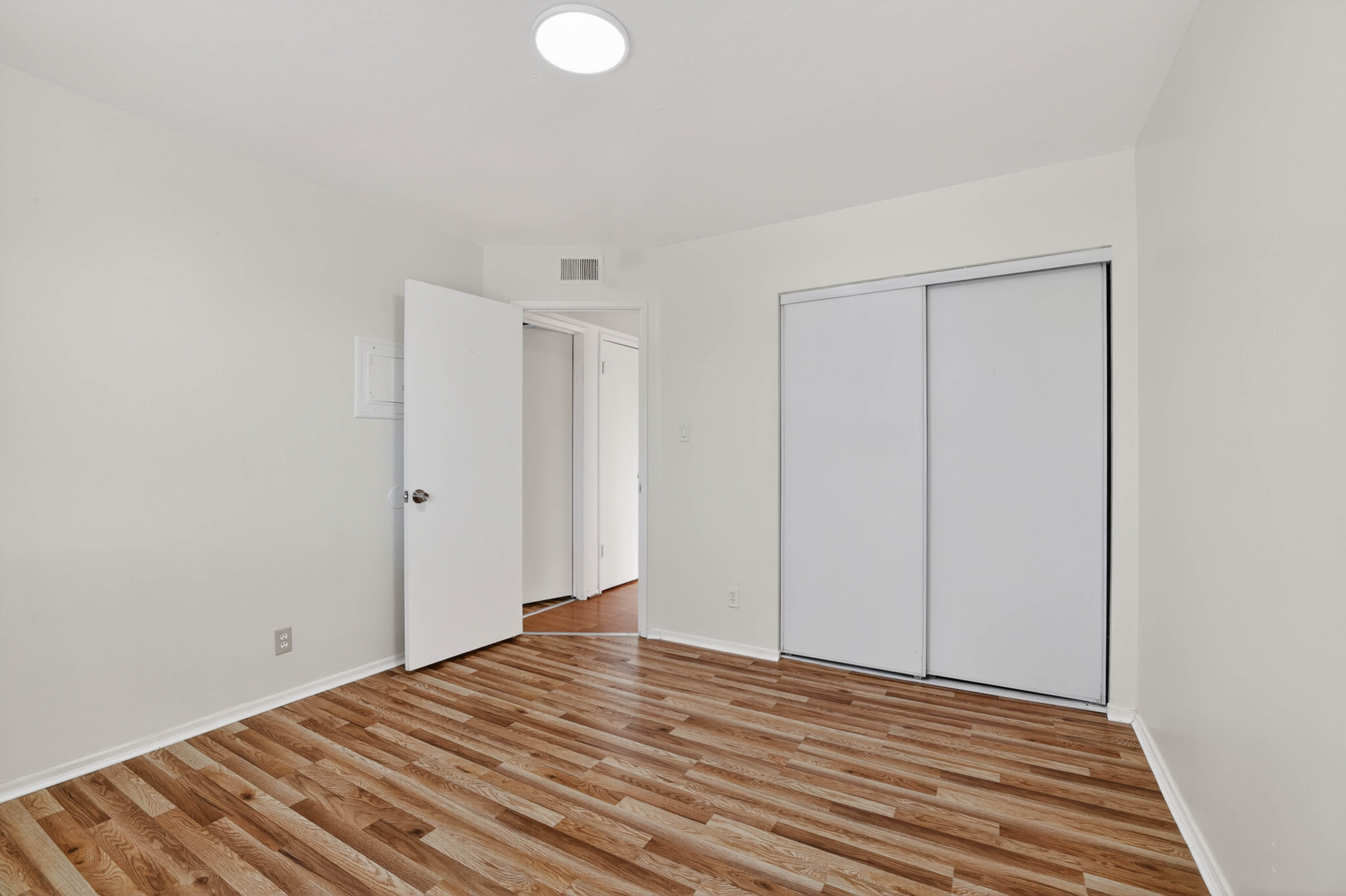  4149 Apostolo Circle, Sacramento, CA 95824 - 物件實景