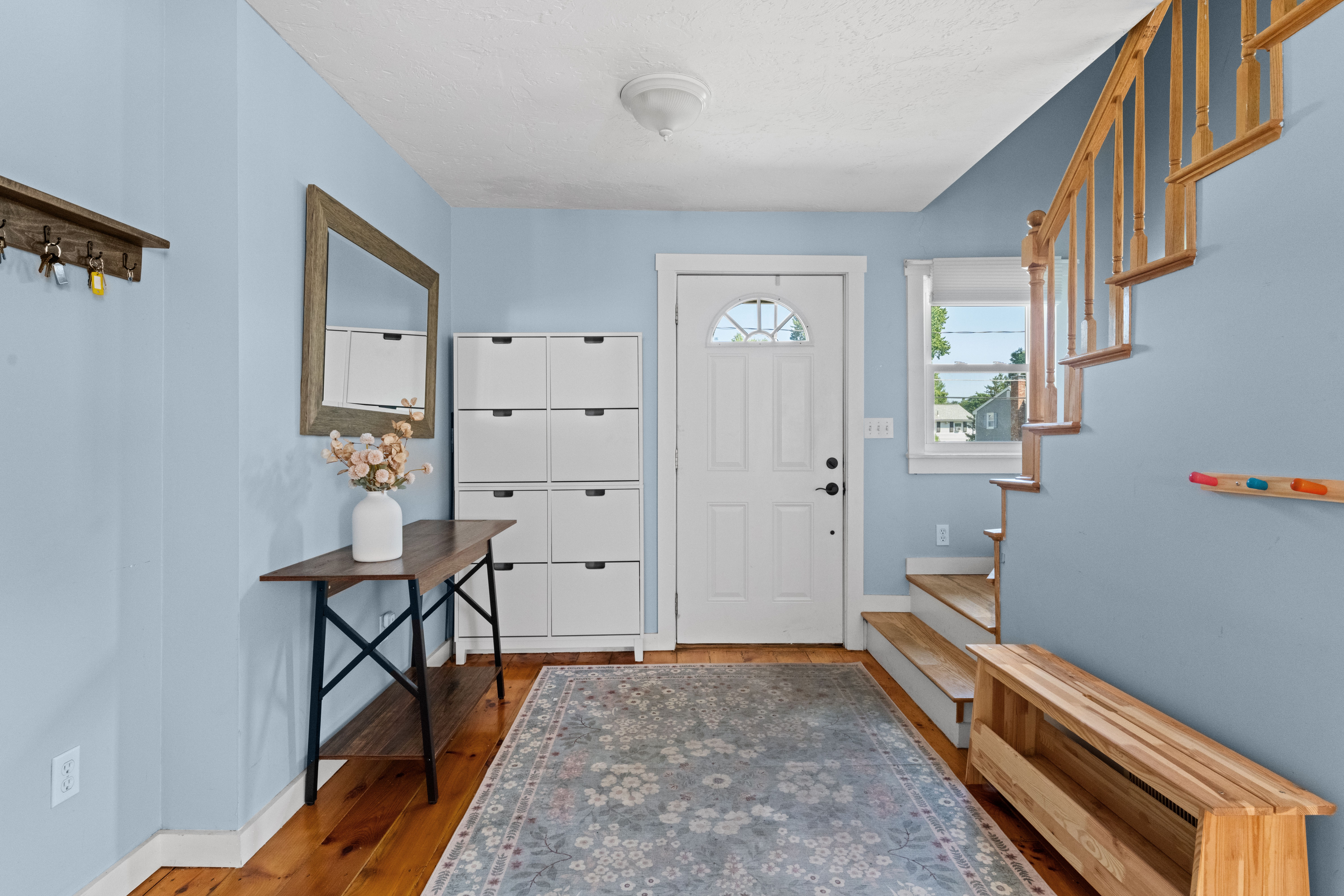  42 Dewey Avenue, Brockton, MA, 02301 - 物件實景