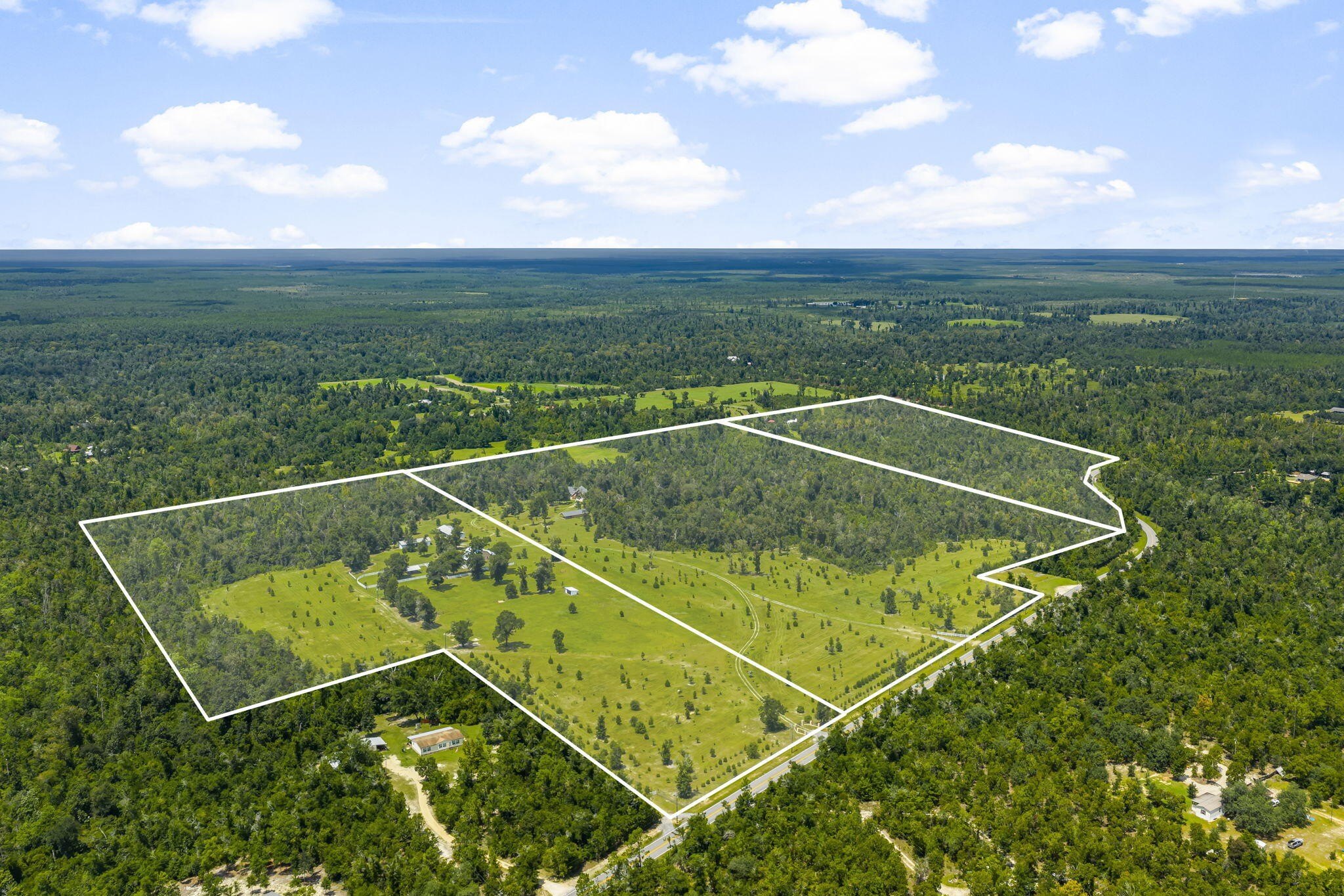 Youngstown, Florida, 32466, United States, 6 Bedrooms Bedrooms, ,6 BathroomsBathrooms,Residential,For Sale,1981831