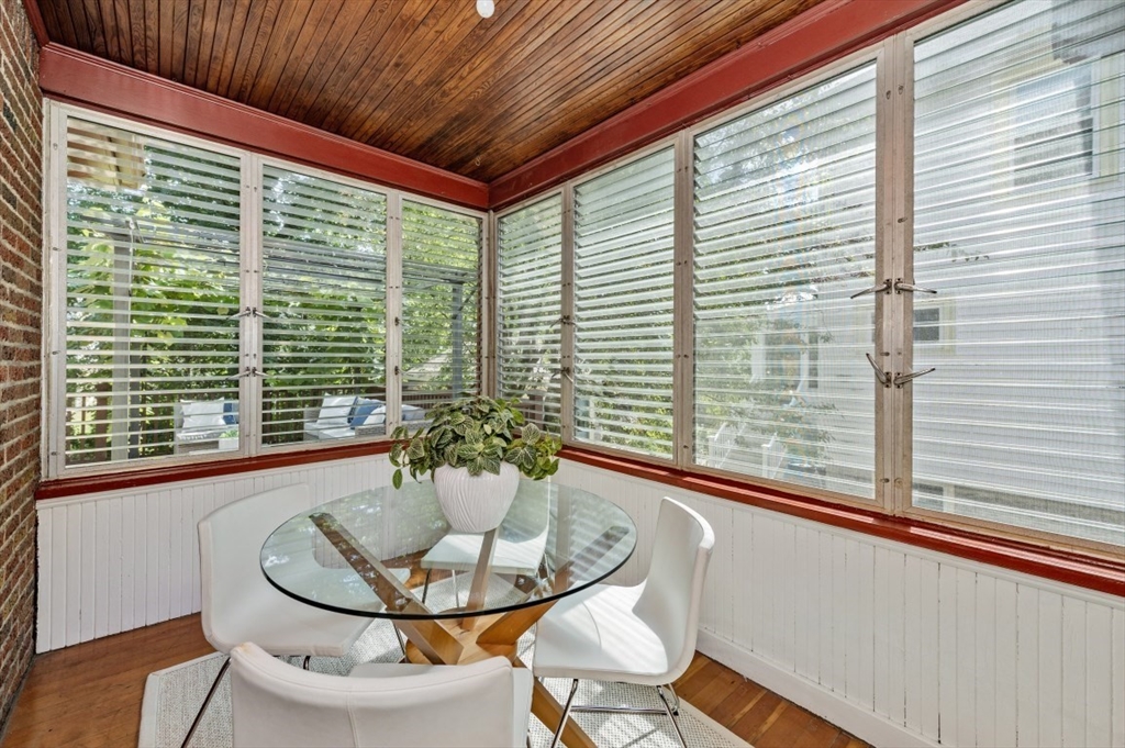 Medford, Massachusetts, 02155, United States, 4 Bedrooms Bedrooms, ,4 BathroomsBathrooms,Residential,For Sale,1939747