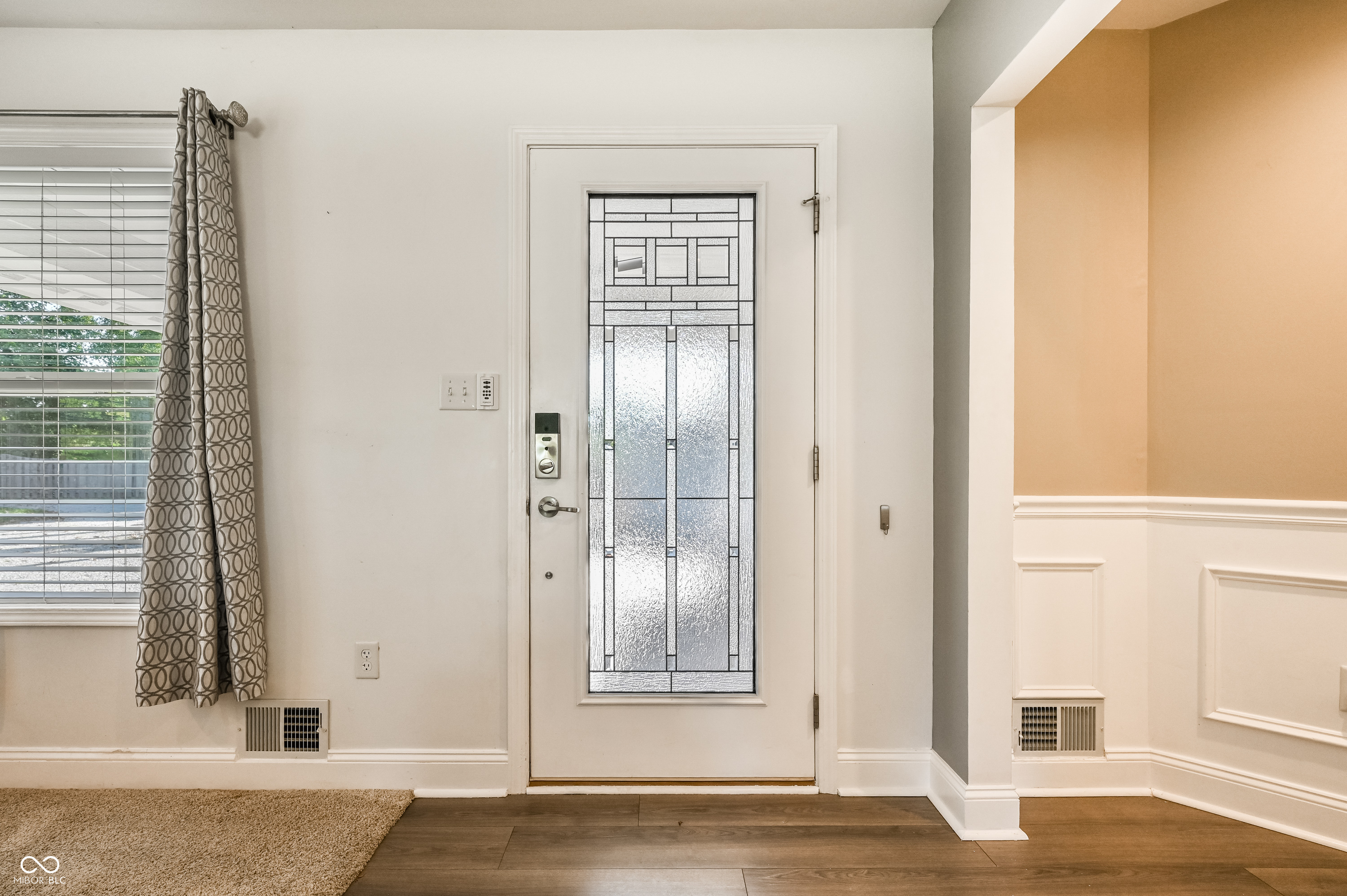 Carmel, Indiana, 46033, United States, 4 Bedrooms Bedrooms, ,4 BathroomsBathrooms,Residential,For Sale,1977352