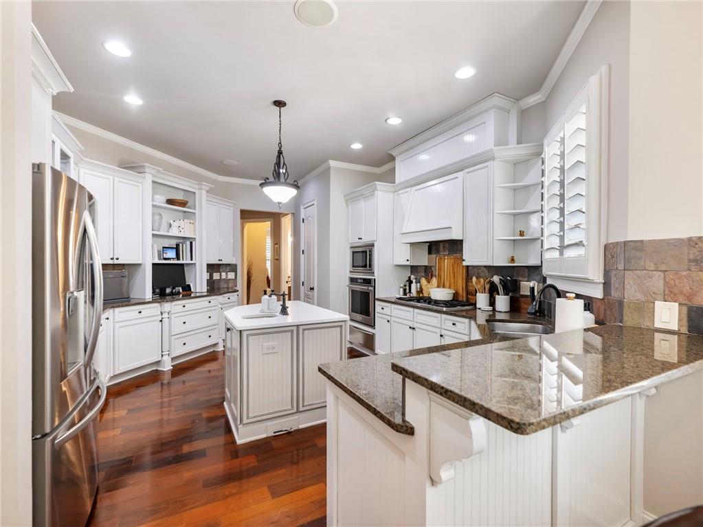 Braselton, Georgia, 30517, United States, 6 Bedrooms Bedrooms, ,7 BathroomsBathrooms,Residential,For Sale,1795599