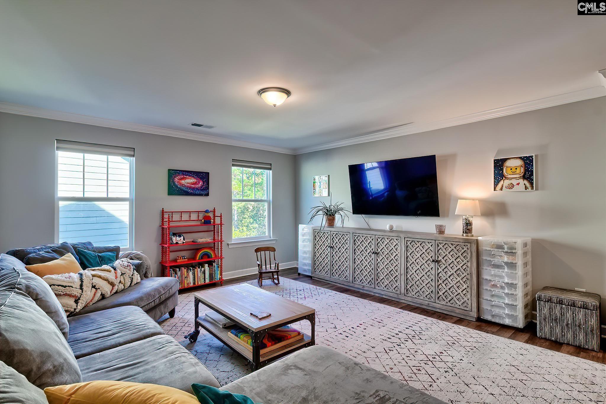 Chapin, South Carolina, 29036, United States, 5 Bedrooms Bedrooms, ,4 BathroomsBathrooms,Residential,For Sale,1967061