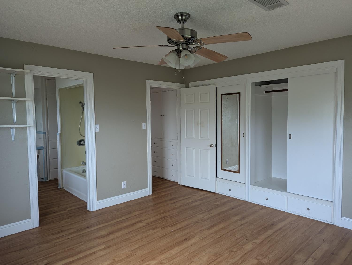 Stratford, California, 93266, United States, 4 Bedrooms Bedrooms, ,2 BathroomsBathrooms,Residential,For Sale,2012524