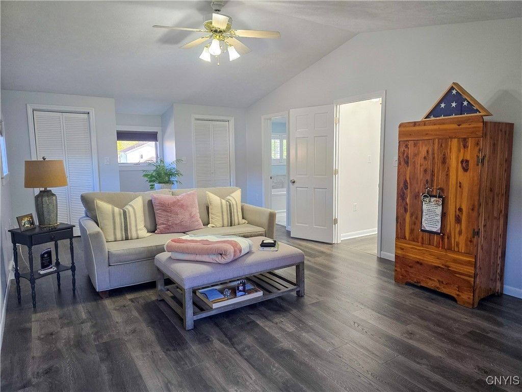 Sylvan Beach, New York, 13157, United States, 4 Bedrooms Bedrooms, ,2 BathroomsBathrooms,Residential,For Sale,1962557