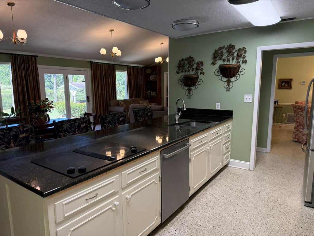 Chula, Georgia, 31733, United States, 4 Bedrooms Bedrooms, ,4 BathroomsBathrooms,Residential,For Sale,1979714