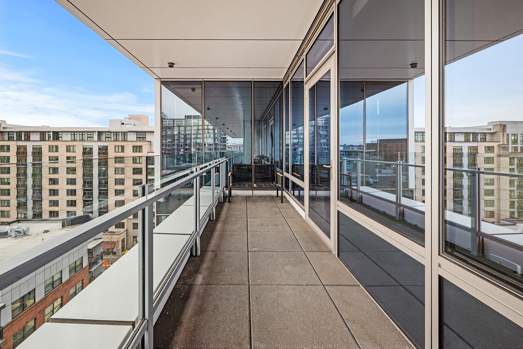  1001 NW LOVEJOY ST #TH 802 Portland, OR 97209 - 物件實景