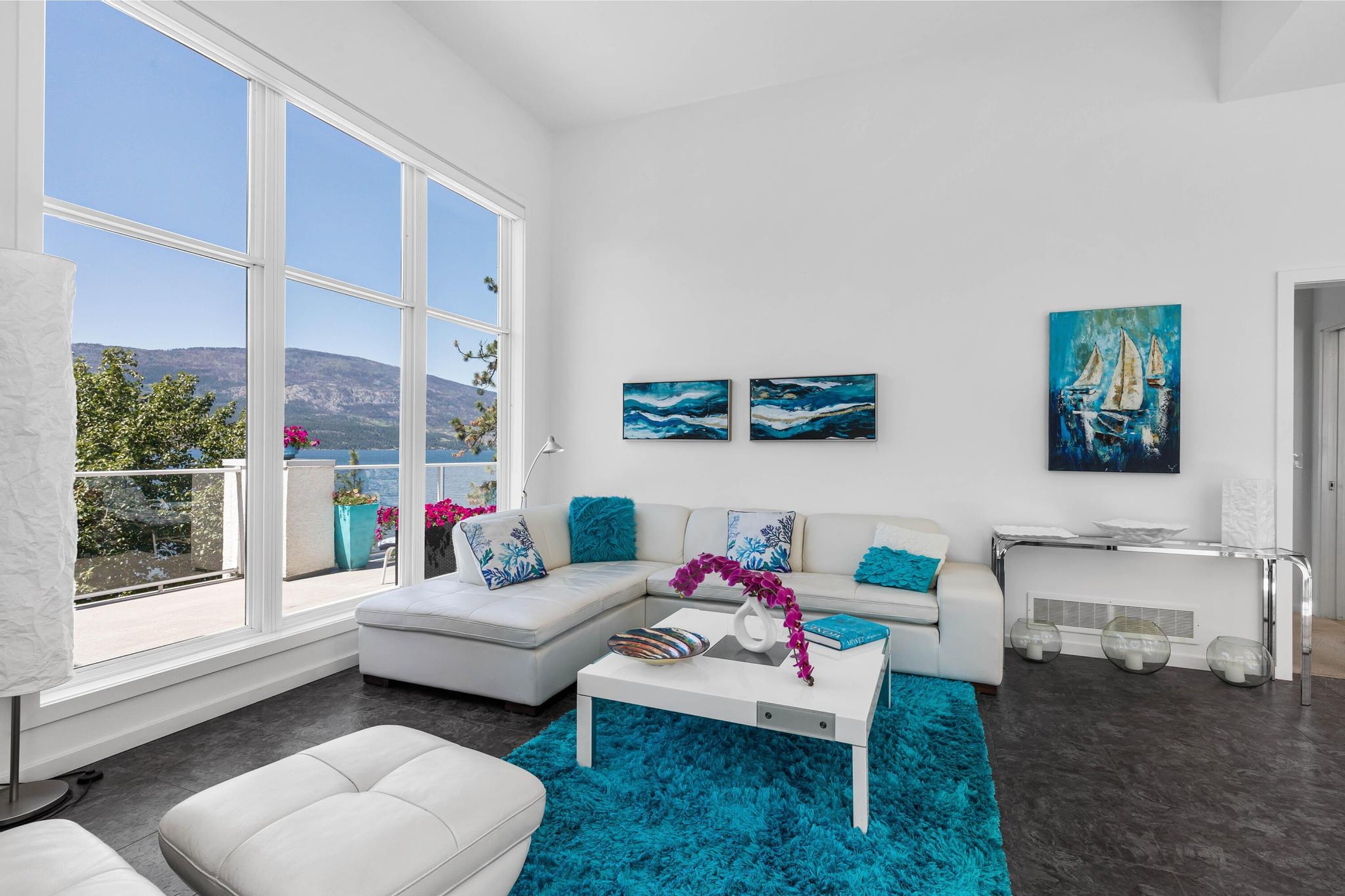  Modern Lakeshore Home - 物件實景