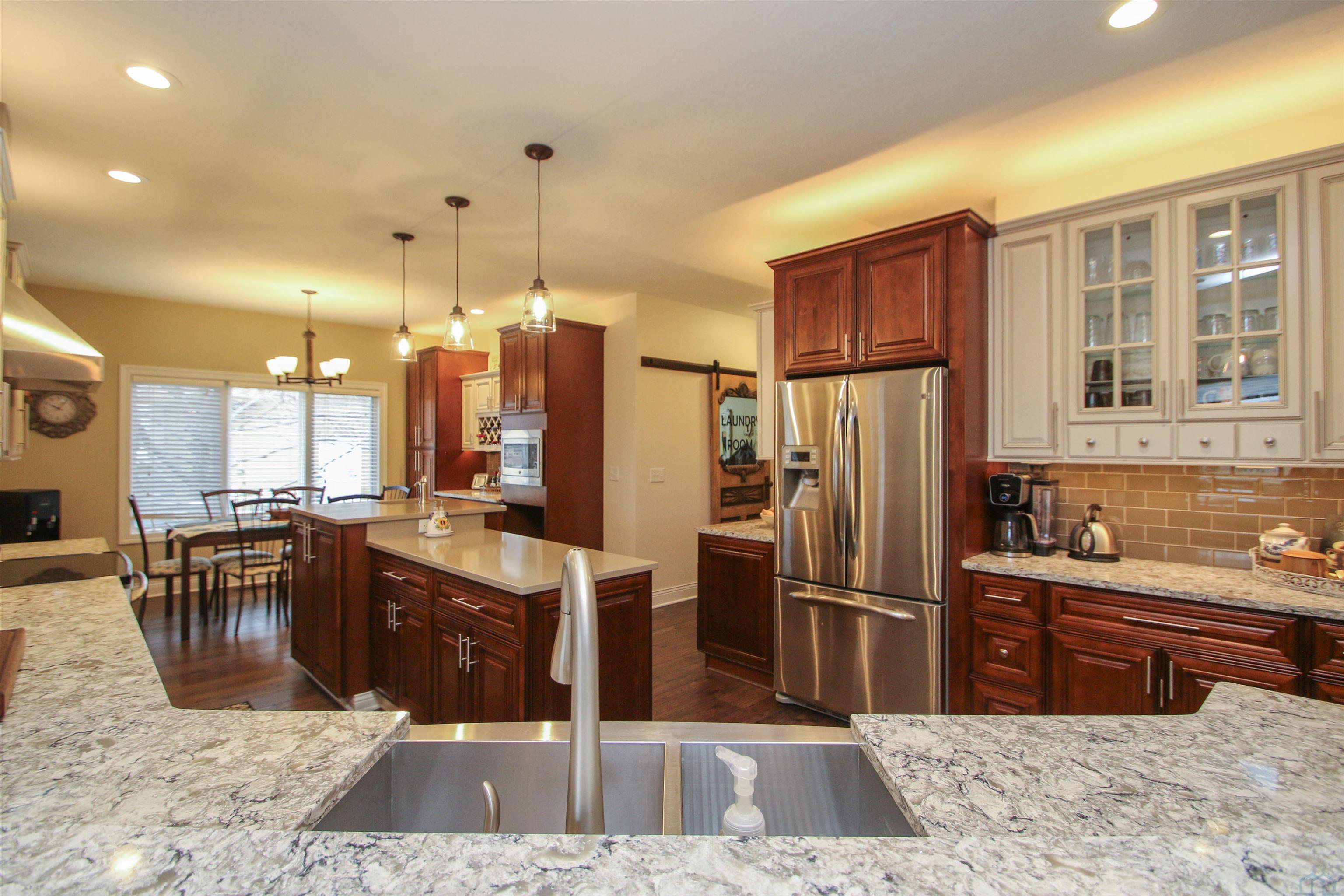 Dakota Dunes, South Dakota, 57049, United States, 3 Bedrooms Bedrooms, ,3 BathroomsBathrooms,Residential,For Sale,2015329