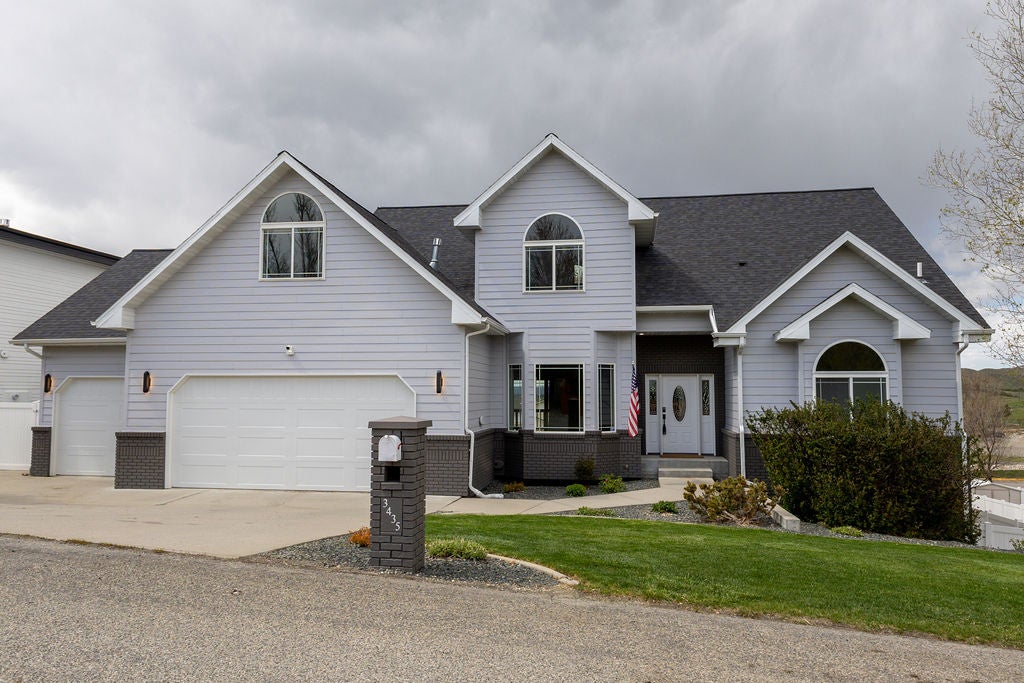 Billings, Montana, 59101, United States, 6 Bedrooms Bedrooms, ,4 BathroomsBathrooms,Residential,For Sale,2049164